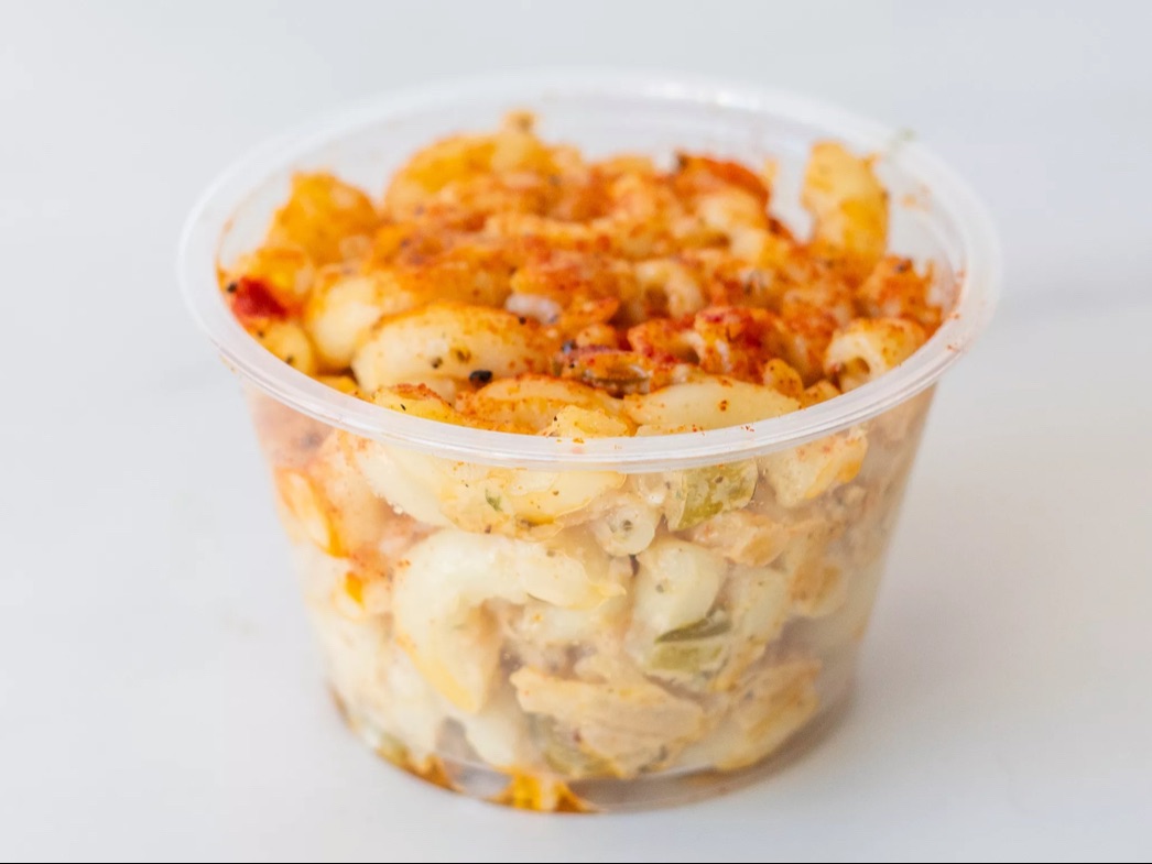 4 oz Macaroni Salad.