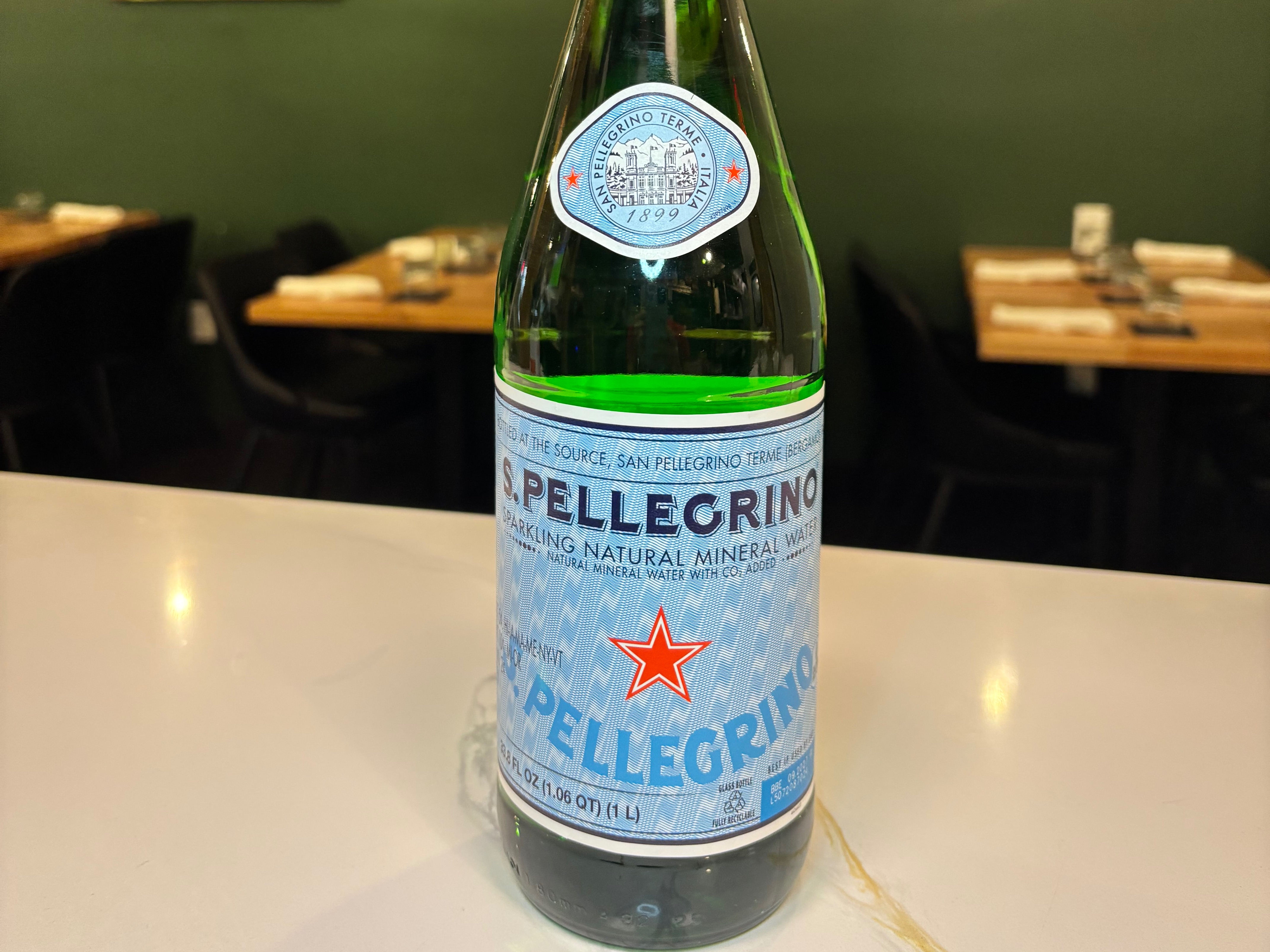 San Pellegrino - Agua con Gas.