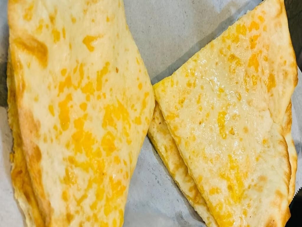 Cheese Naan.