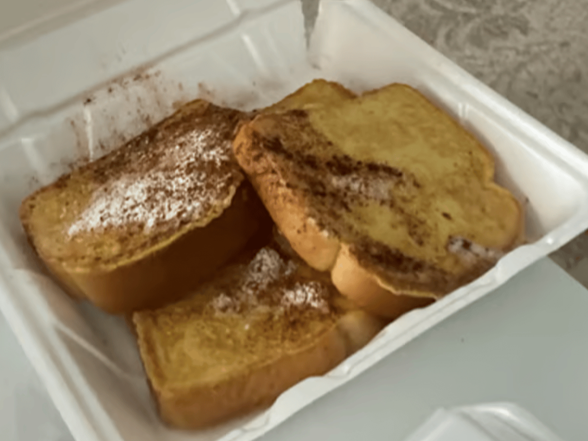 French Toast 4 Slices.