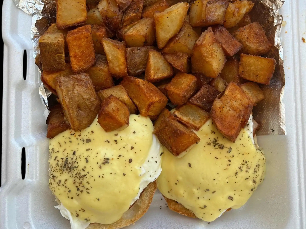 Egg Benedict w/Home Fries.