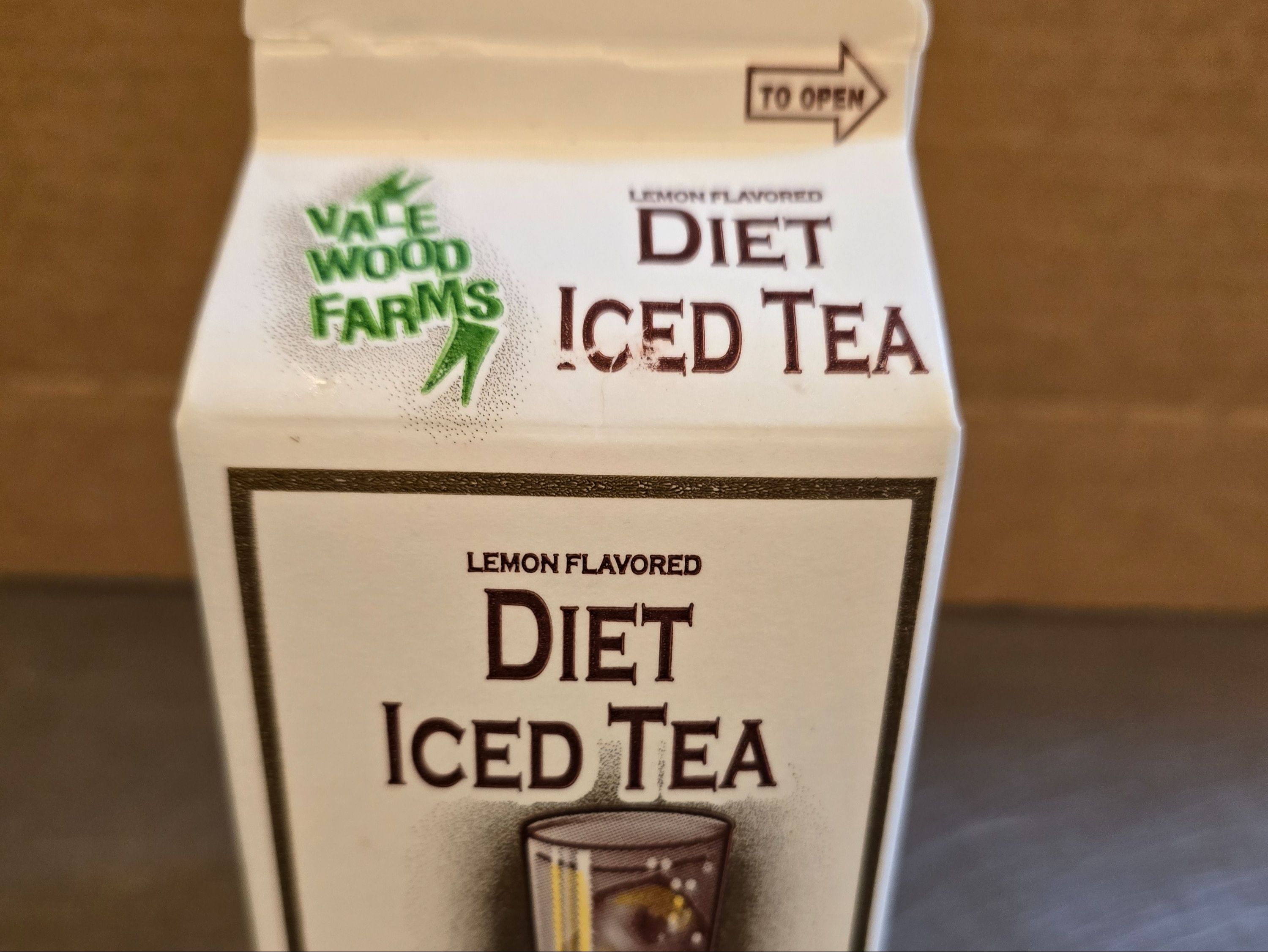 Vale Wood Farms Diet Tea Pint.
