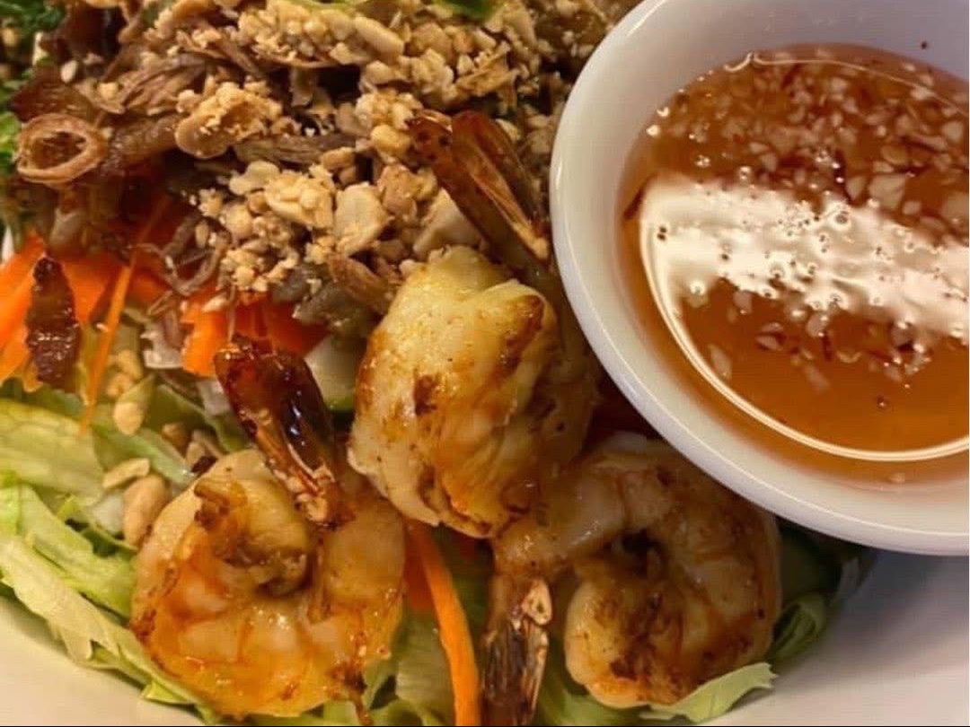 V11 Shrimp, Pork, Egg Roll Vermicelli Noodle Salad.