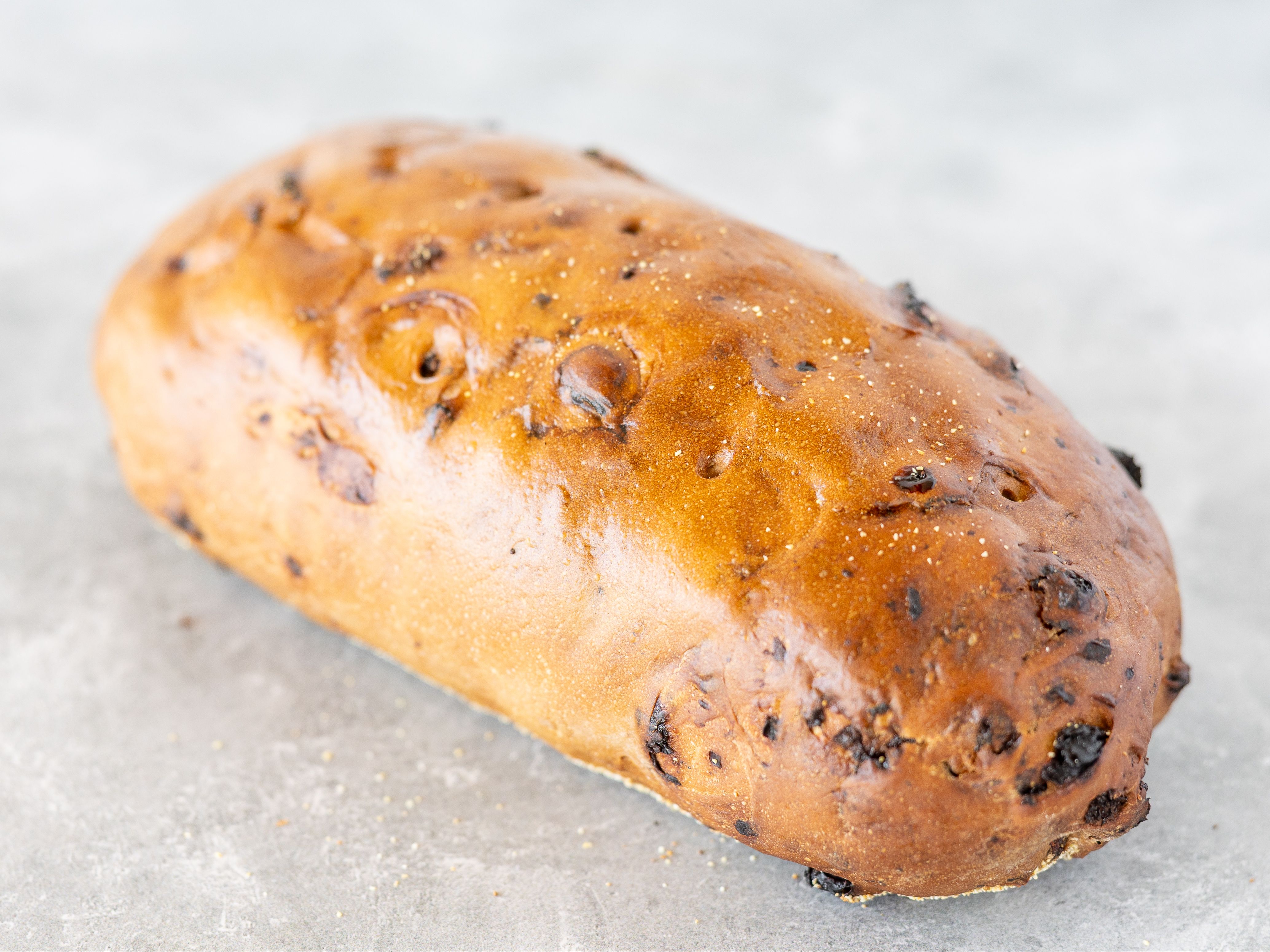 Raisin Pumpernickel*