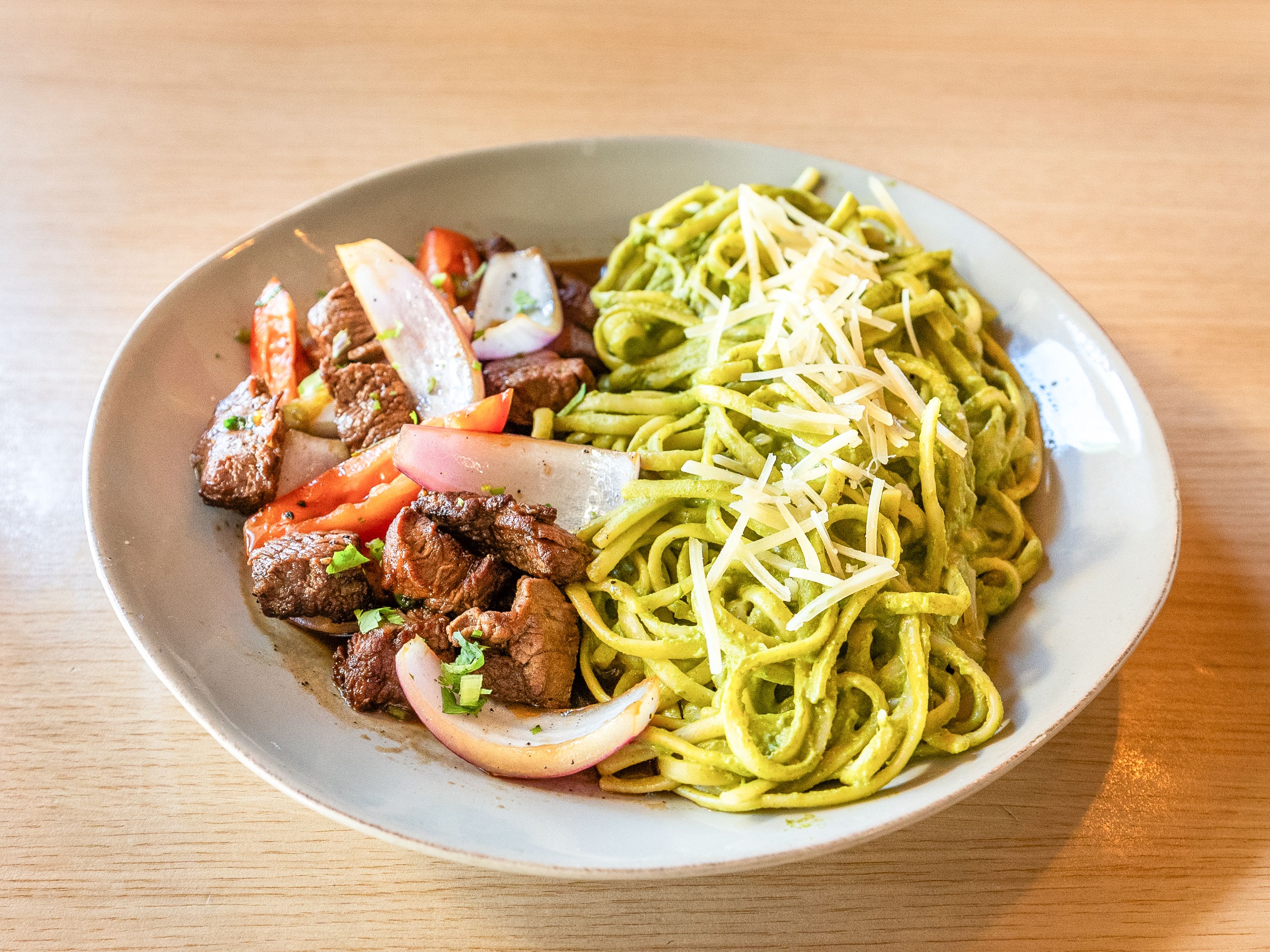 Tallarin Verde Lomo.