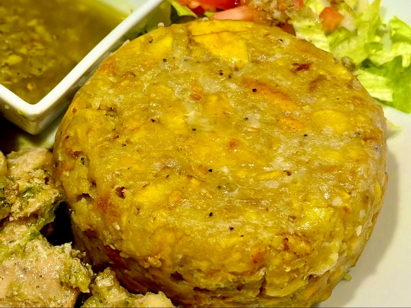 Solo Mofongo.