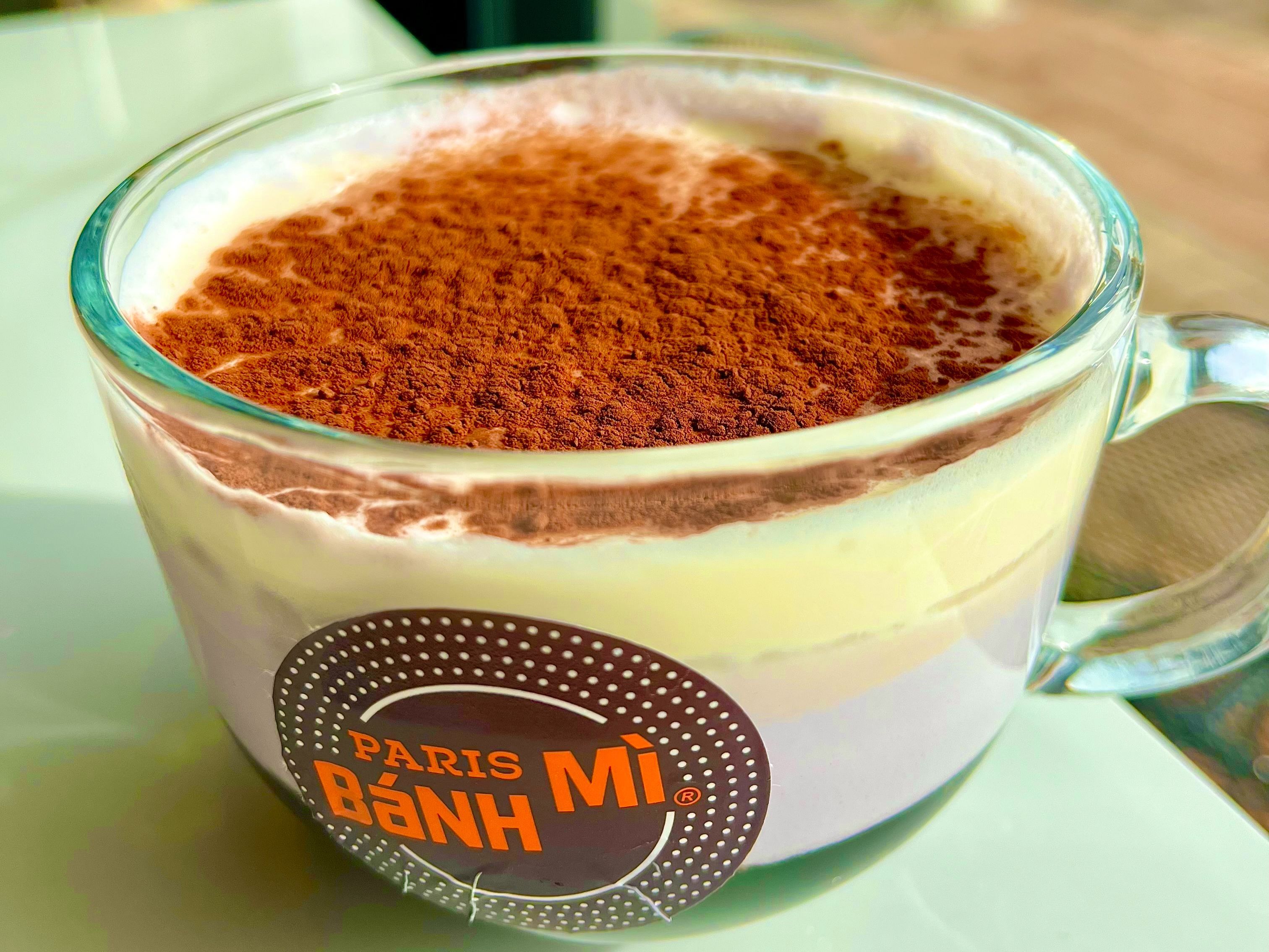 25H2. HOT UBE CAFFE LATTE 16oz **Contains Caffeine** - CÀ PHÊ TÍM NÓNG**Contains Caffeine**.