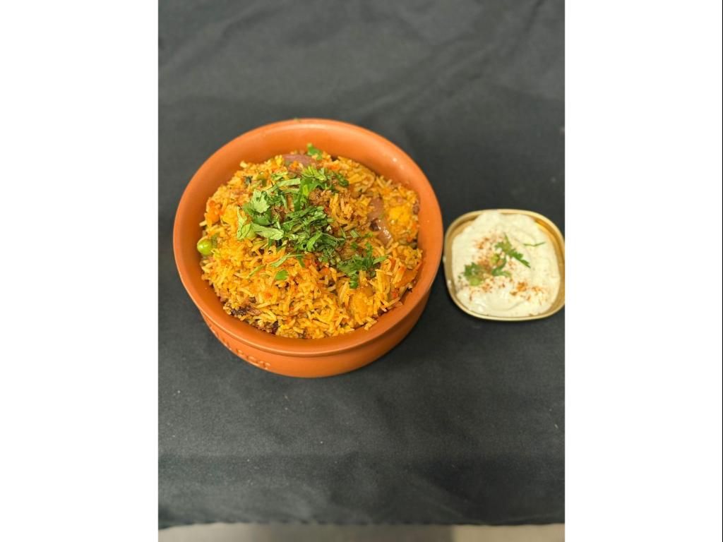 CHICKEN BIRYANI
