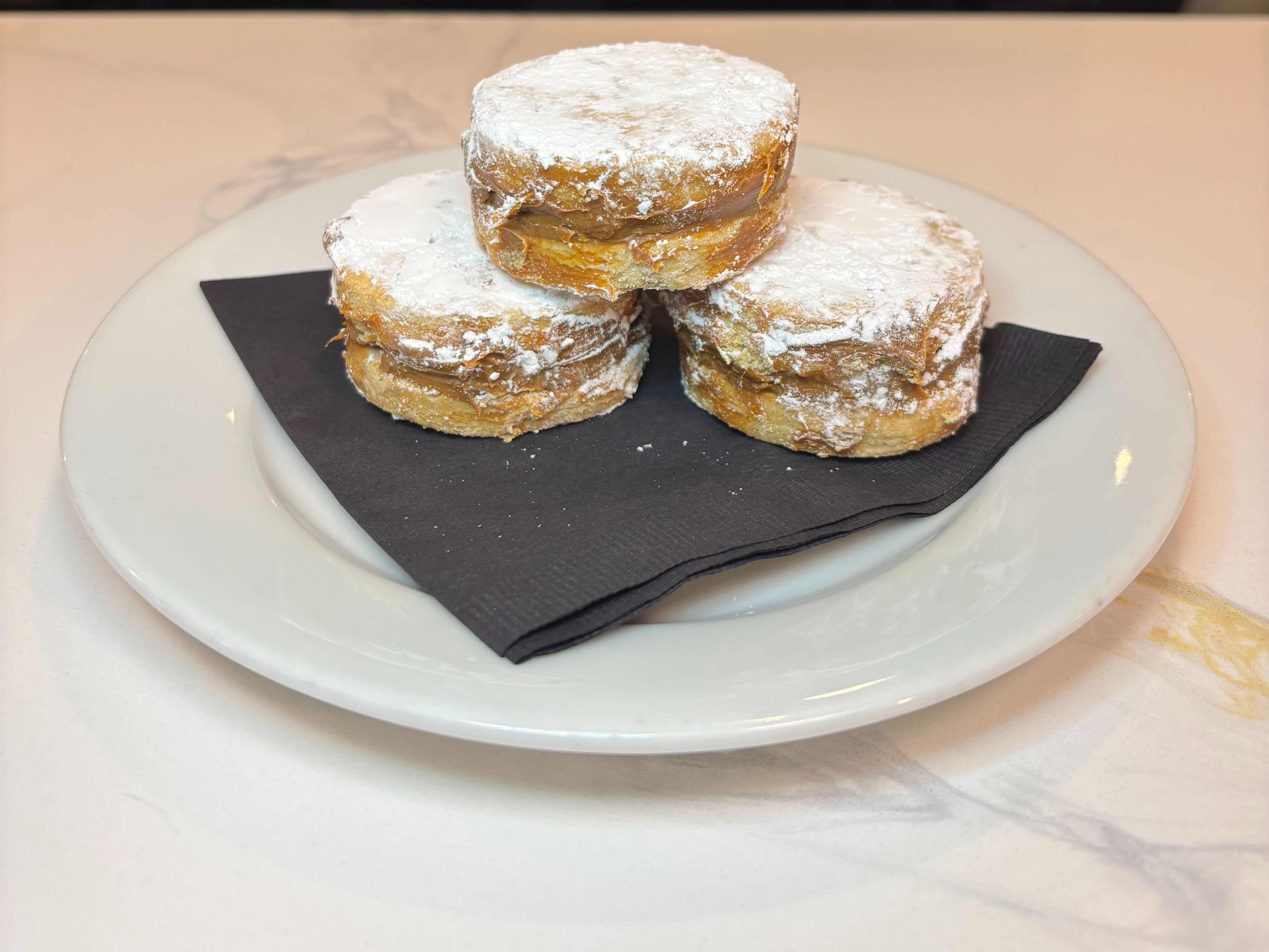 Alfajores.