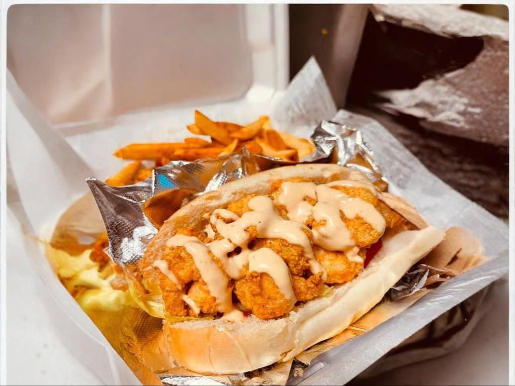 Shrimp Po Boy Combo