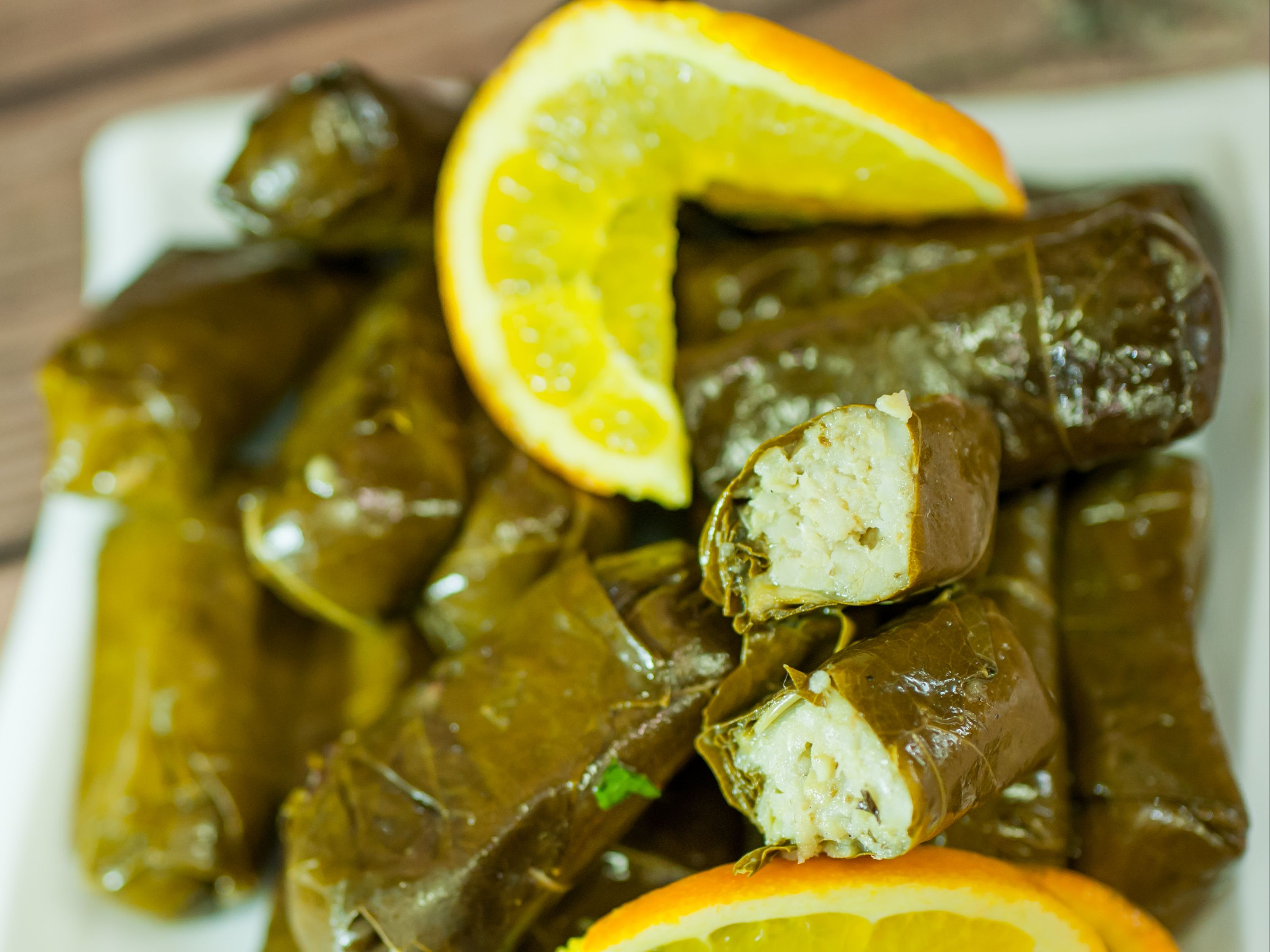 Stuffed Grape Leaves(6 pieces)