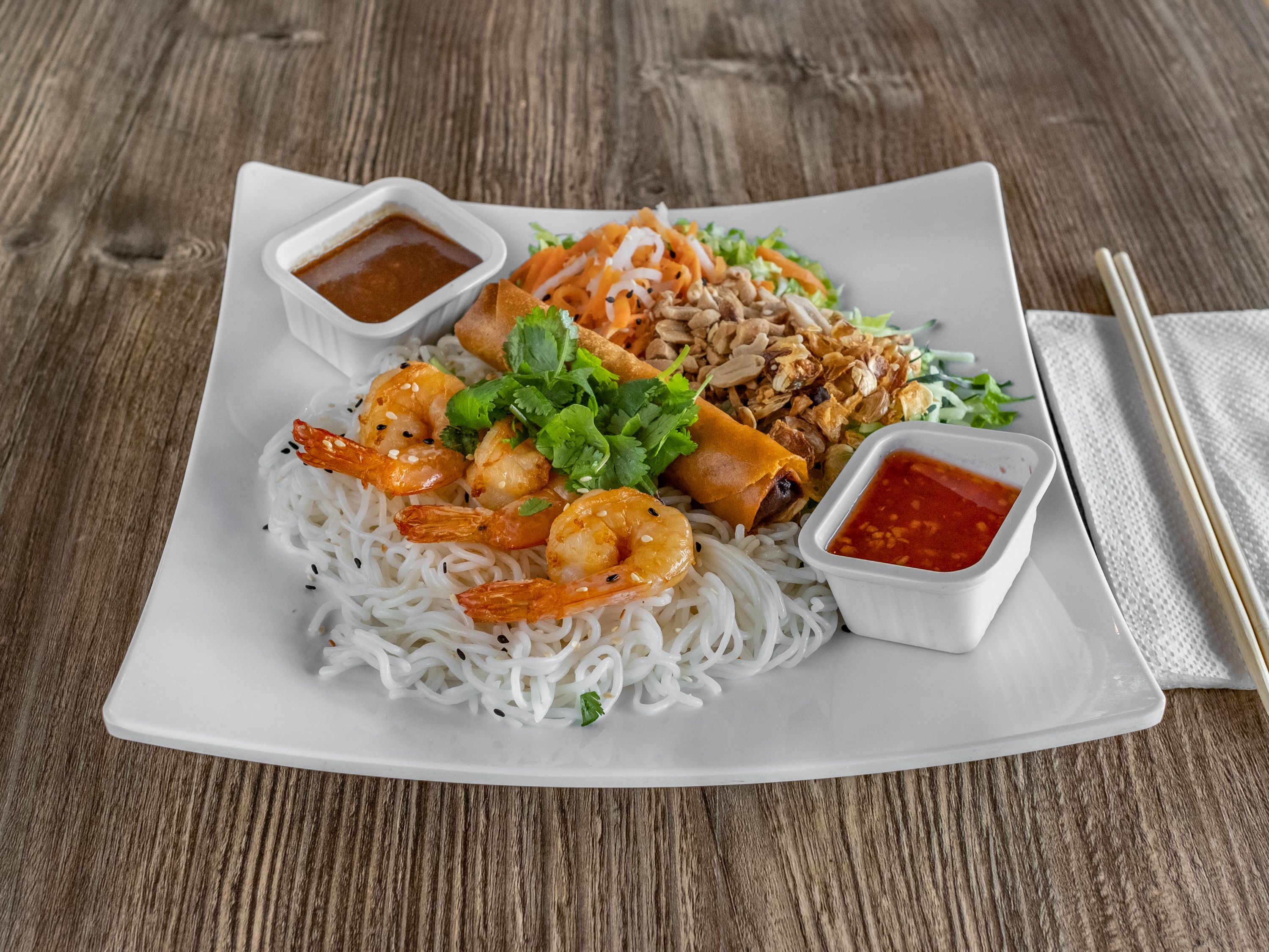 V3. Grilled Shrimp & Egg Roll.