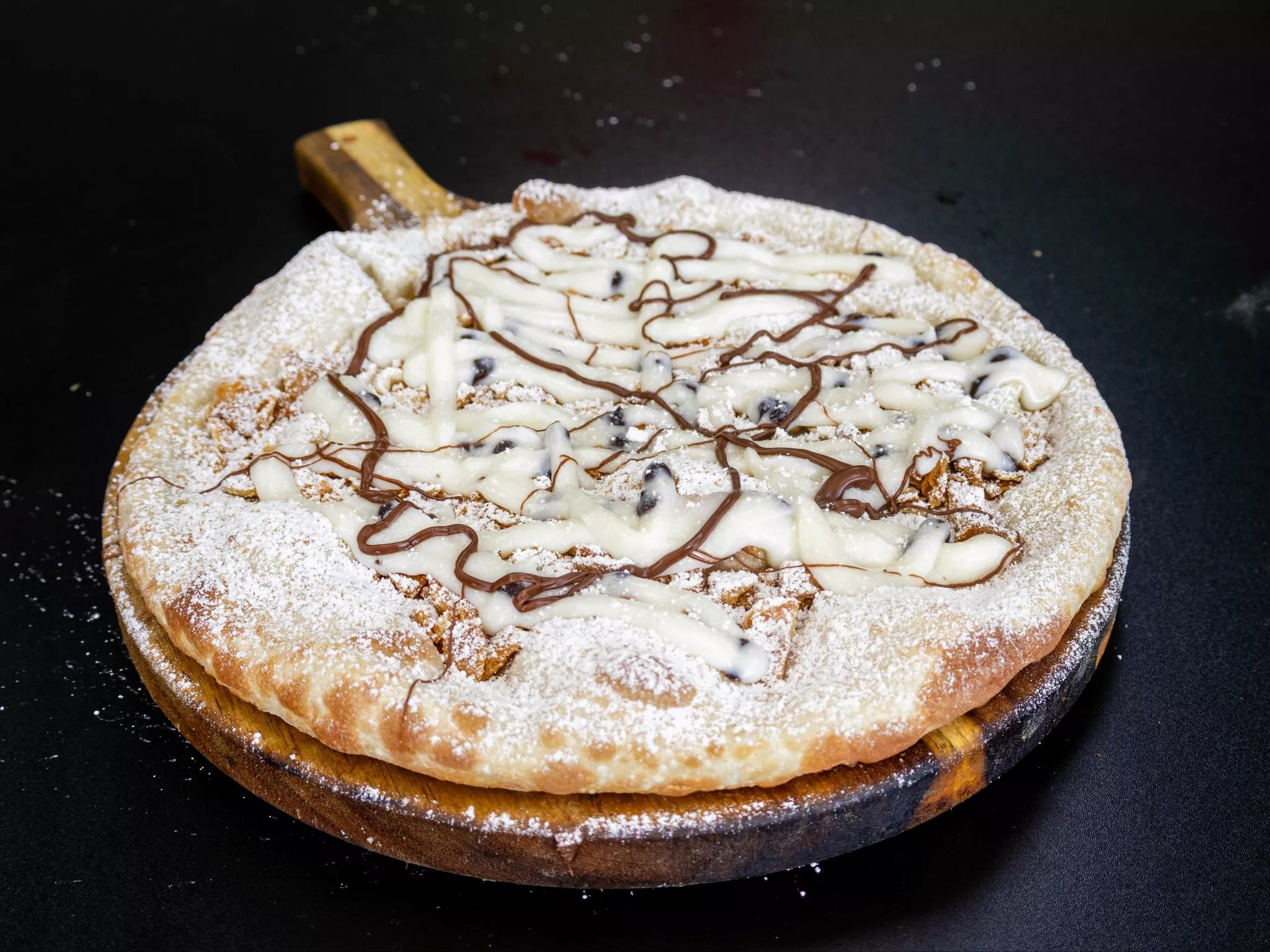 Cannoli Pizza (Large).