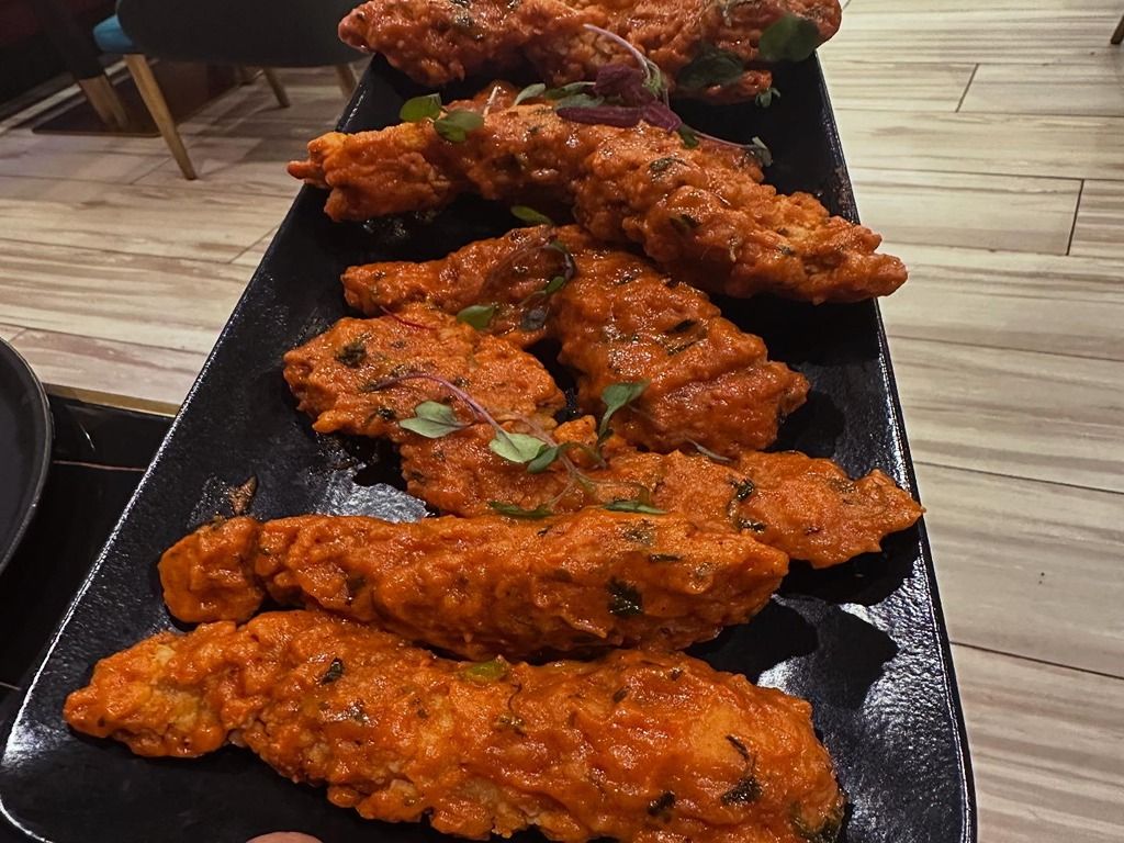 BUTTER CHICKEN DIPPERS.