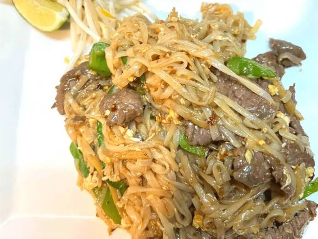Khing Pad Thai - Dinner.