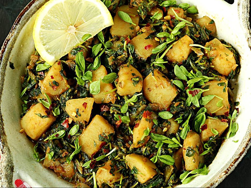 Saag Aloo.