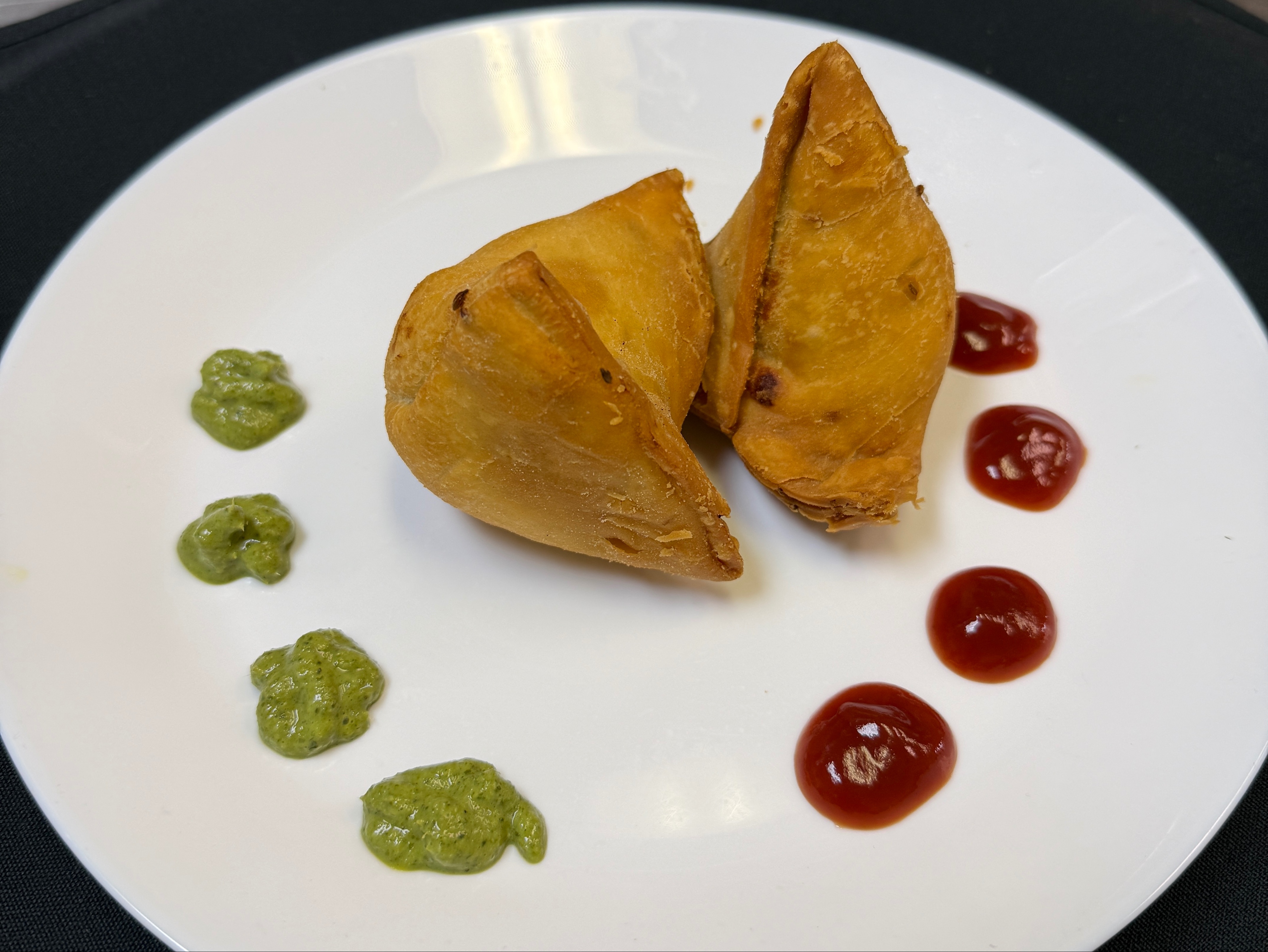 Vegetable Samosa.
