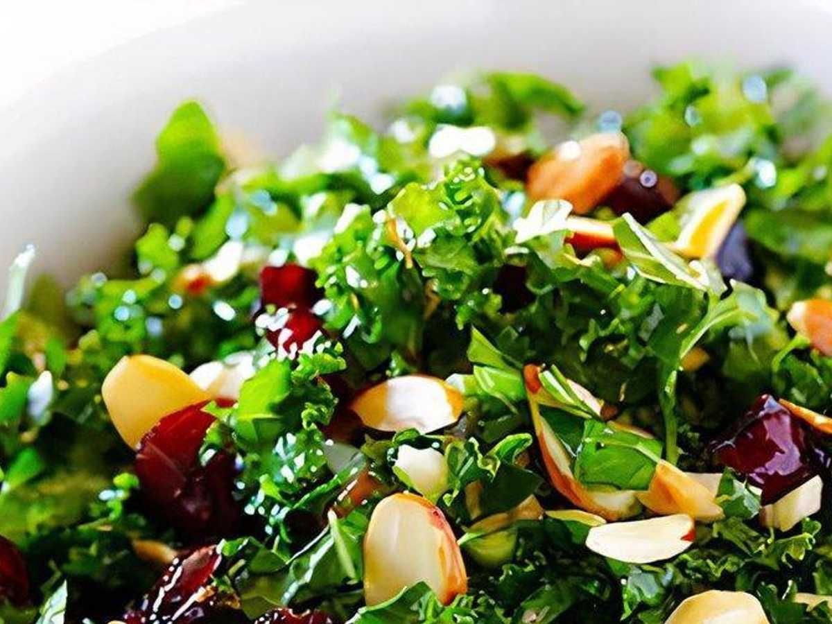 Side Kale Salad.
