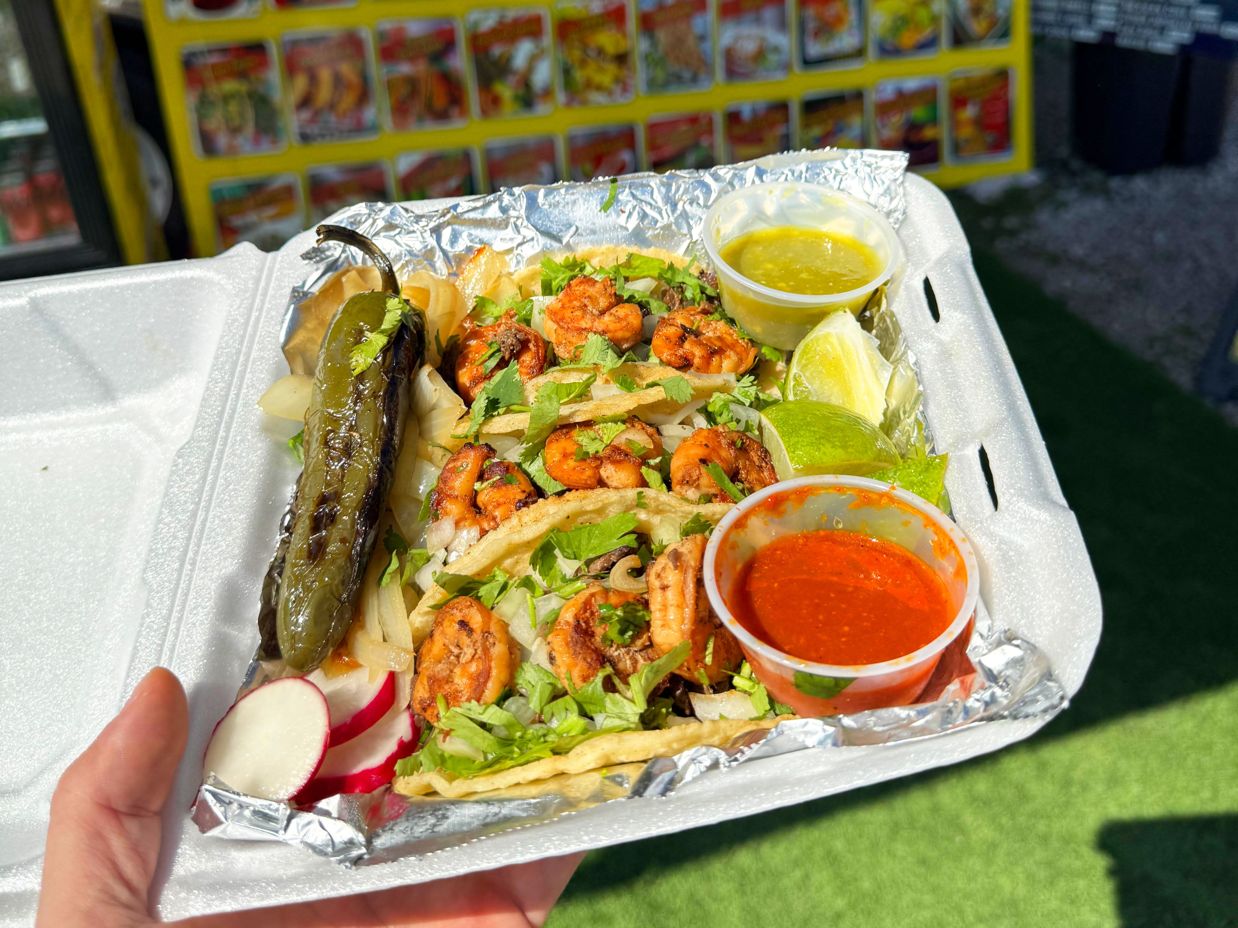 Mar Y Tierra Street Taco