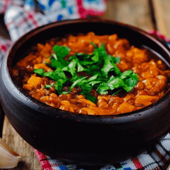 Fasoulia In Glay Pot