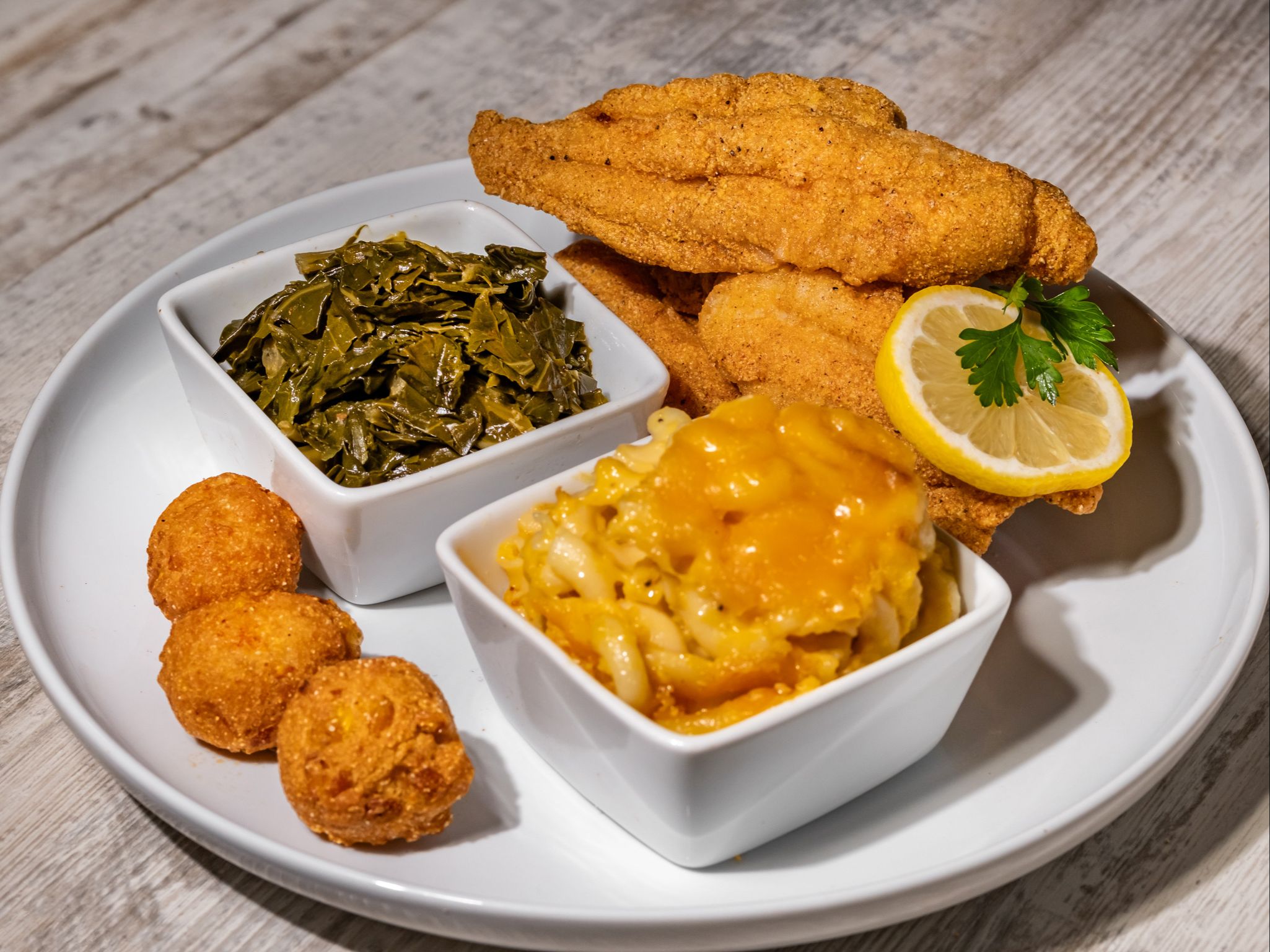 2 Piece Catfish w/2 Sides