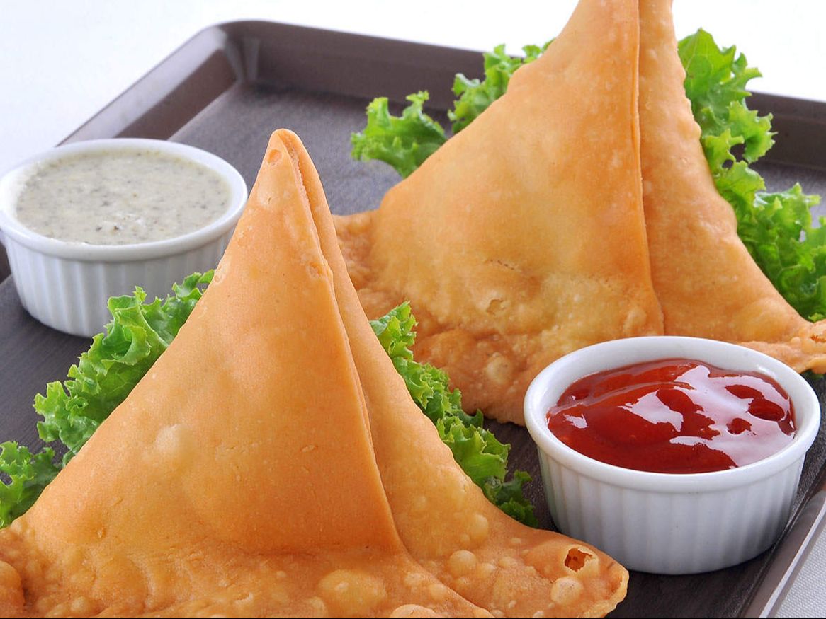 Samosa (2pcs).