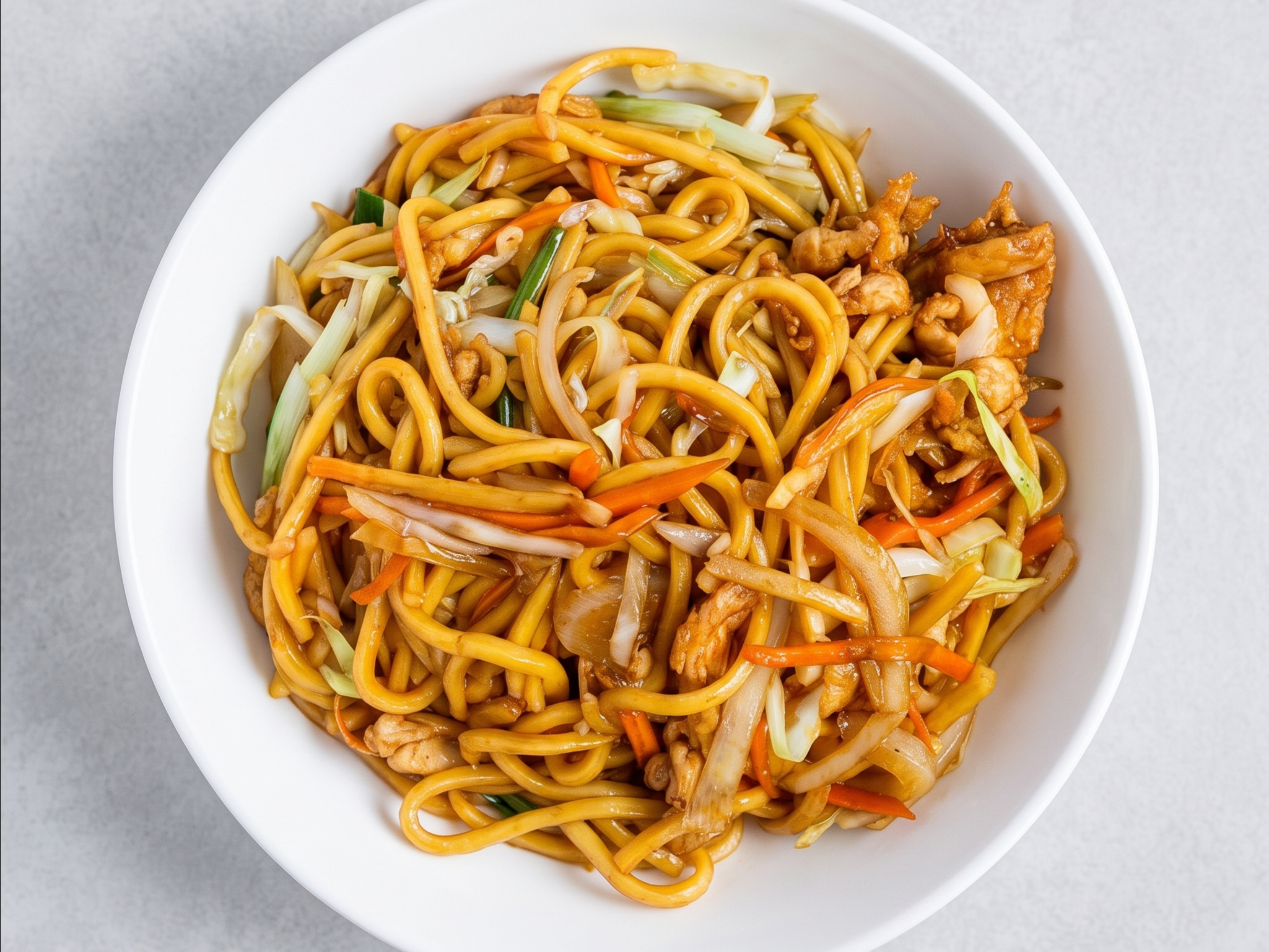 CHICKEN LO MEIN.