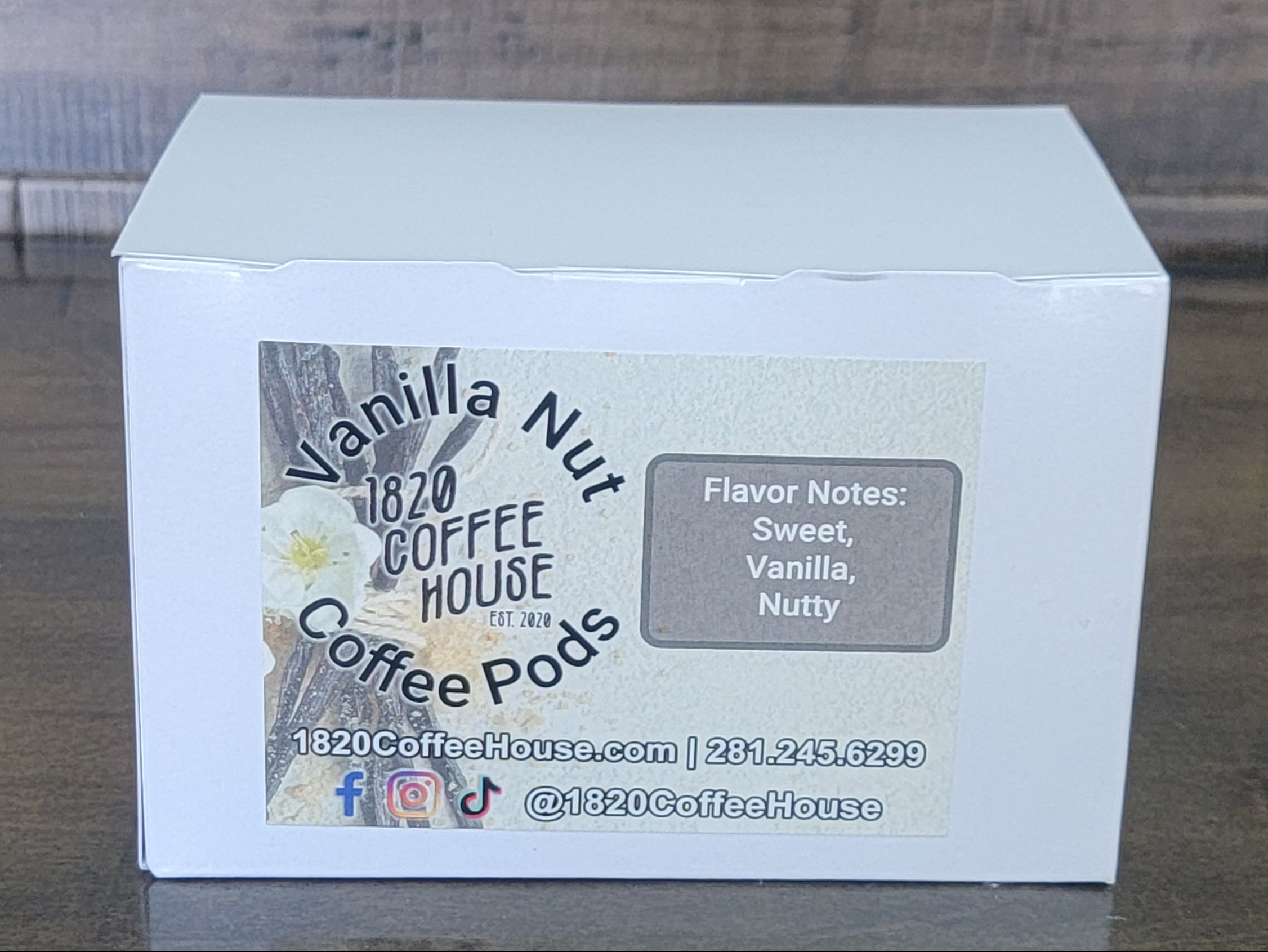 Pods | Vanilla Nut 12 Count.