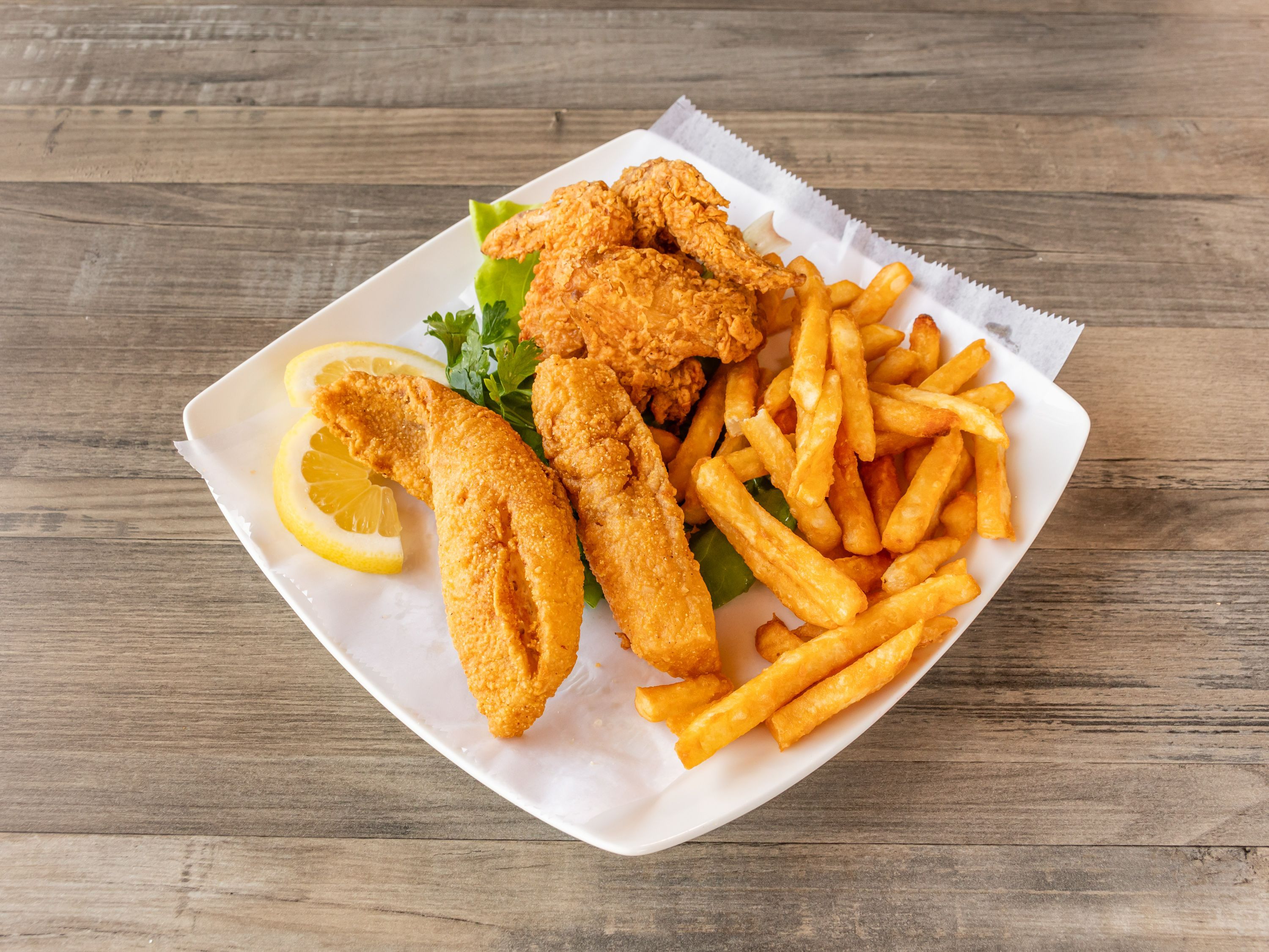 19 (3) Wings + 1 Cod.