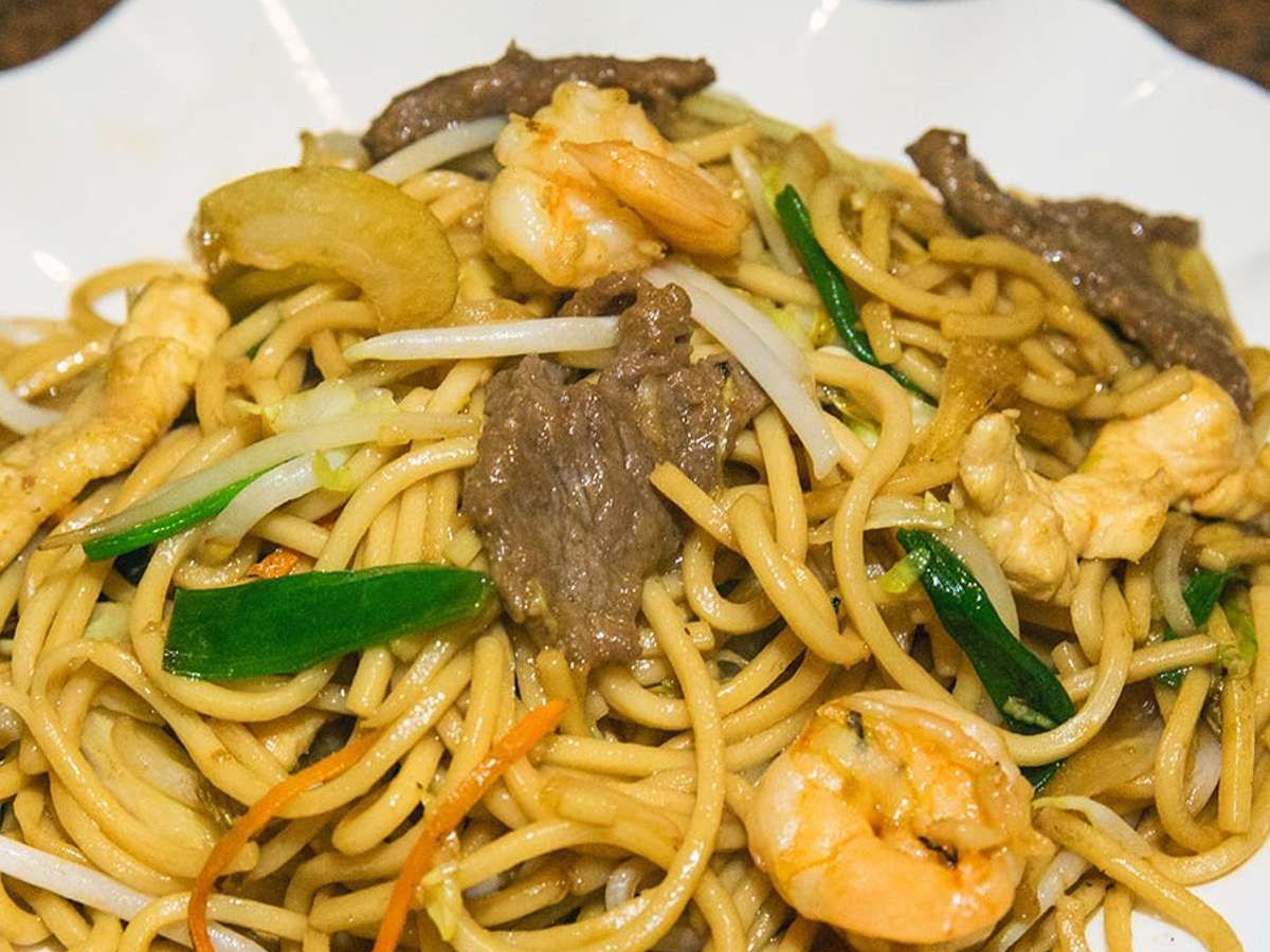 Lo Mein 撈麵.