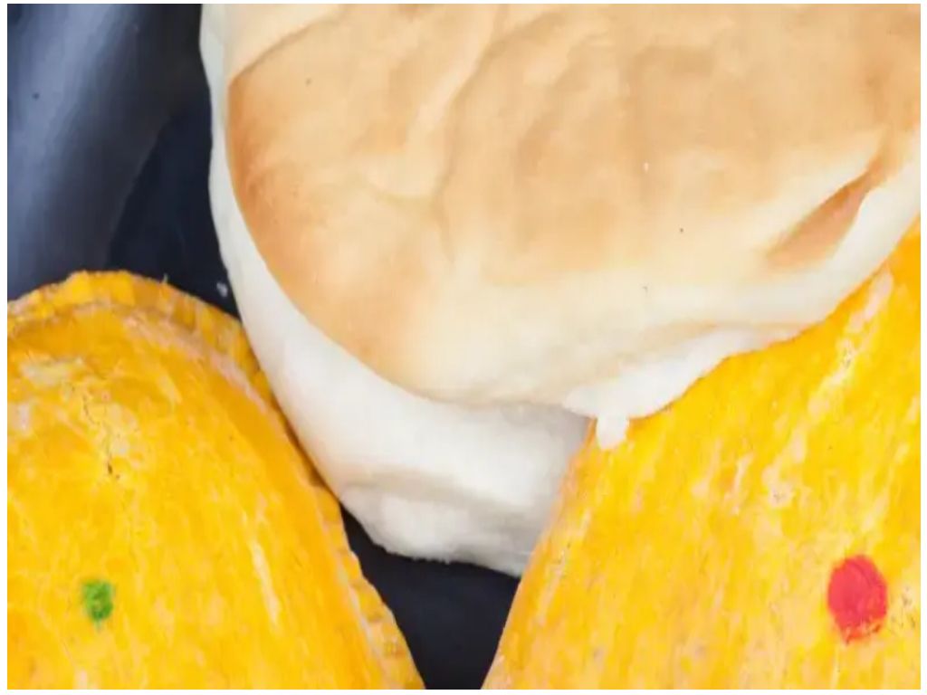 Beef Patty & Coco bread