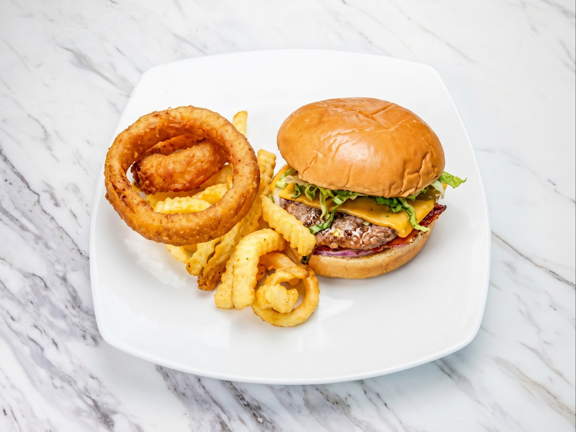 Cheese Burger 6 oz FF / Onion Rings.
