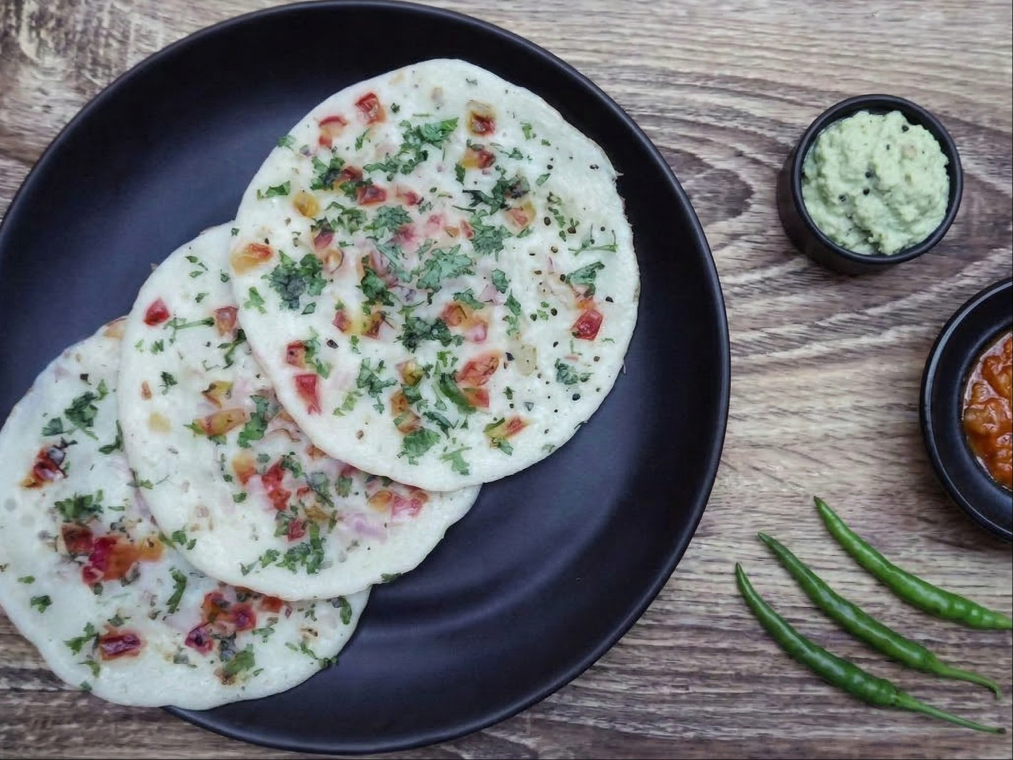 Tomato Chilli Uttapam.