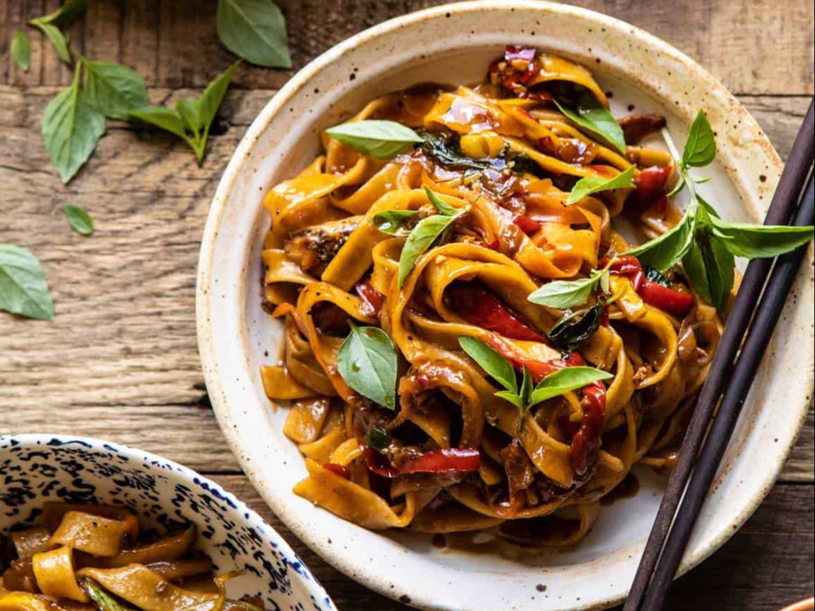 Vegetables Drunken Noodles.
