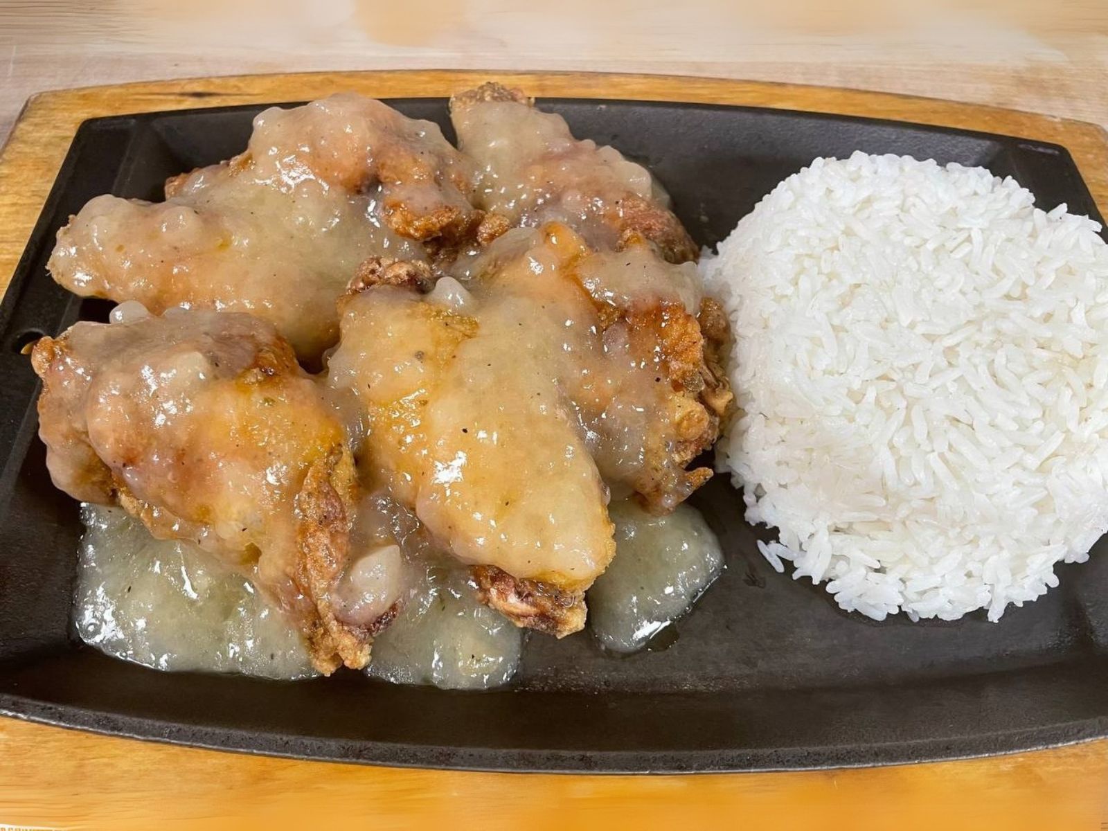 Chicken Wings W/ Gravy
