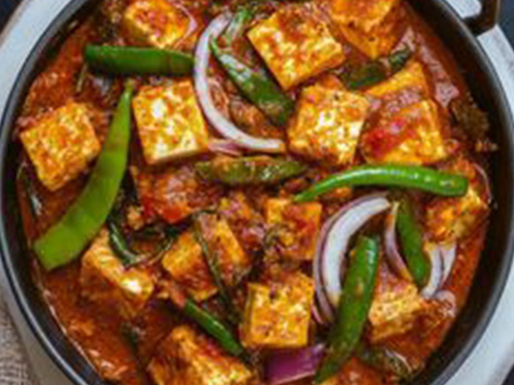 Kadai Paneer  (Small  Tray- Serves 10-12 People)