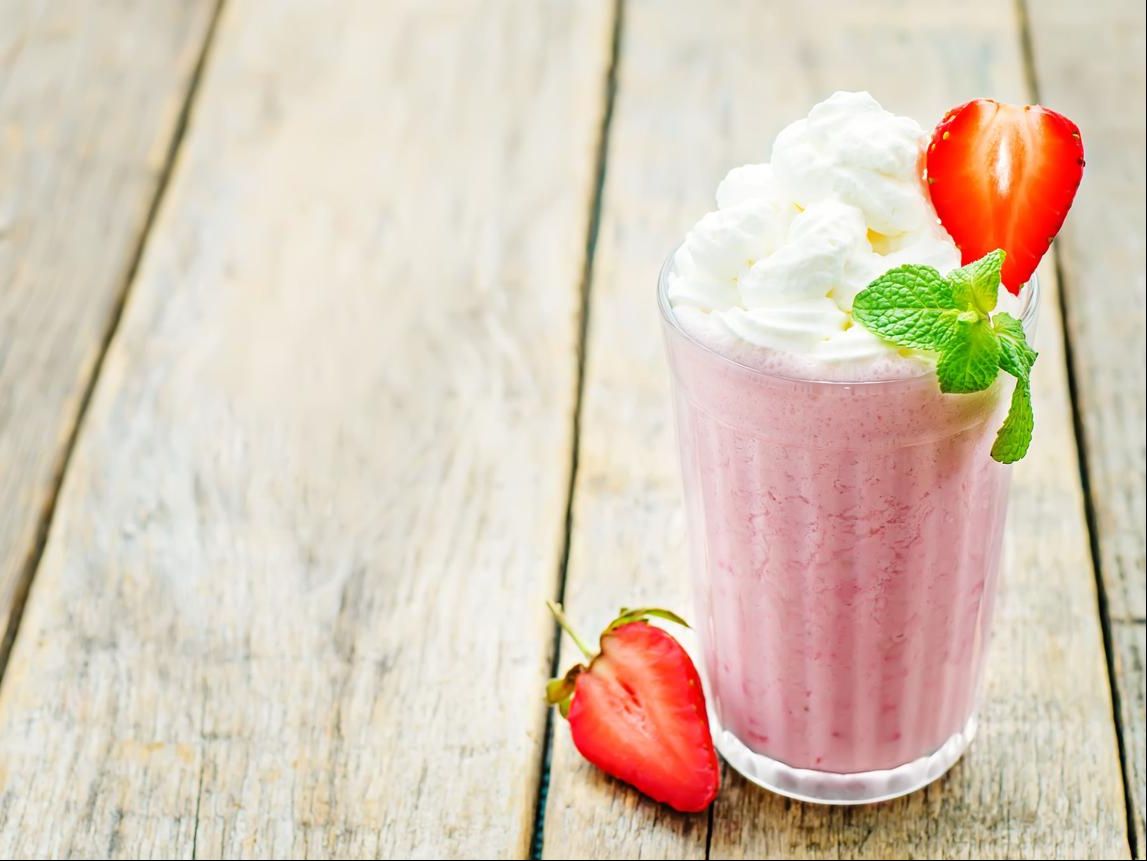 STRAWBERRY SHAKE.