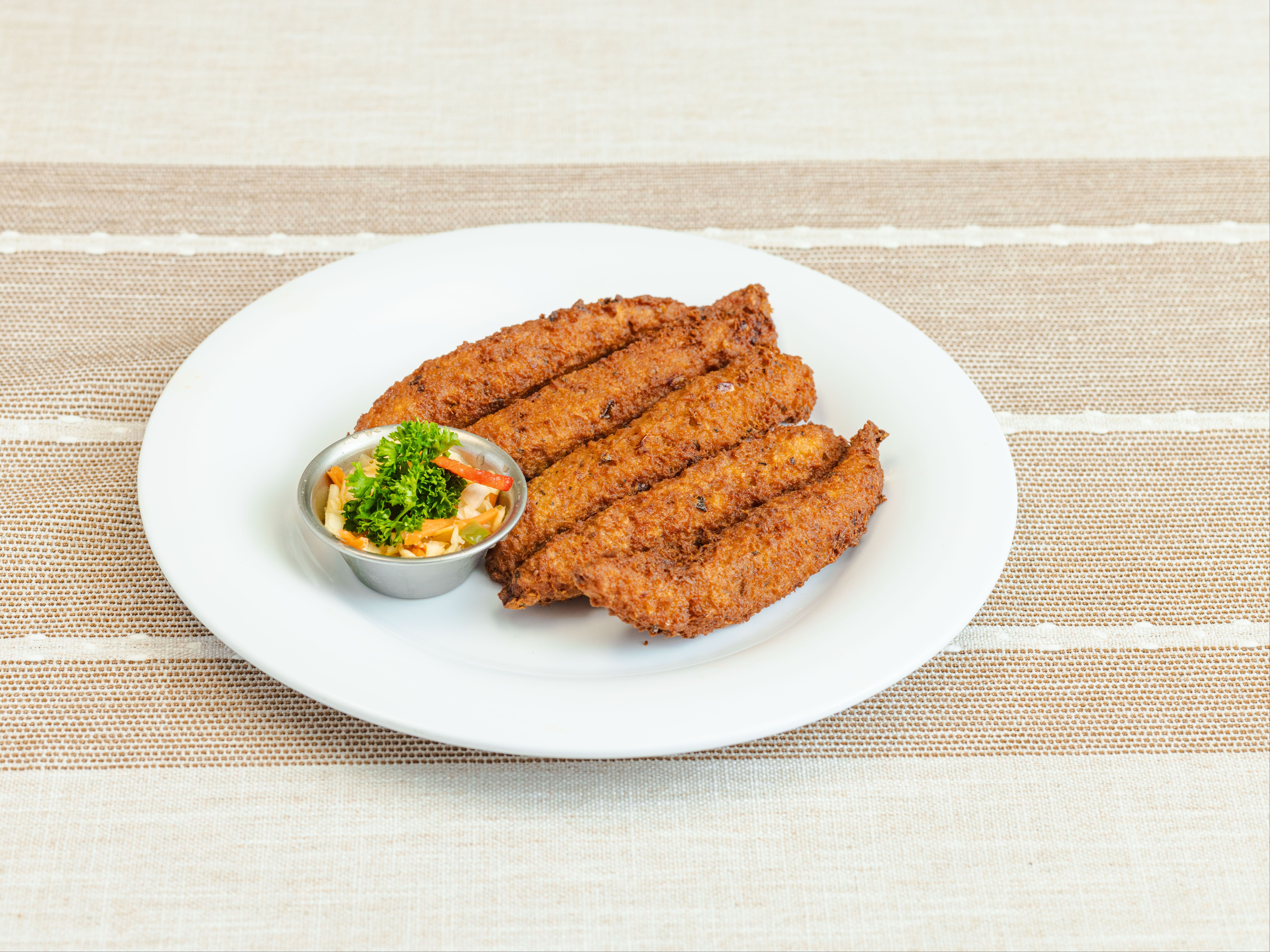 Akra (1PC).