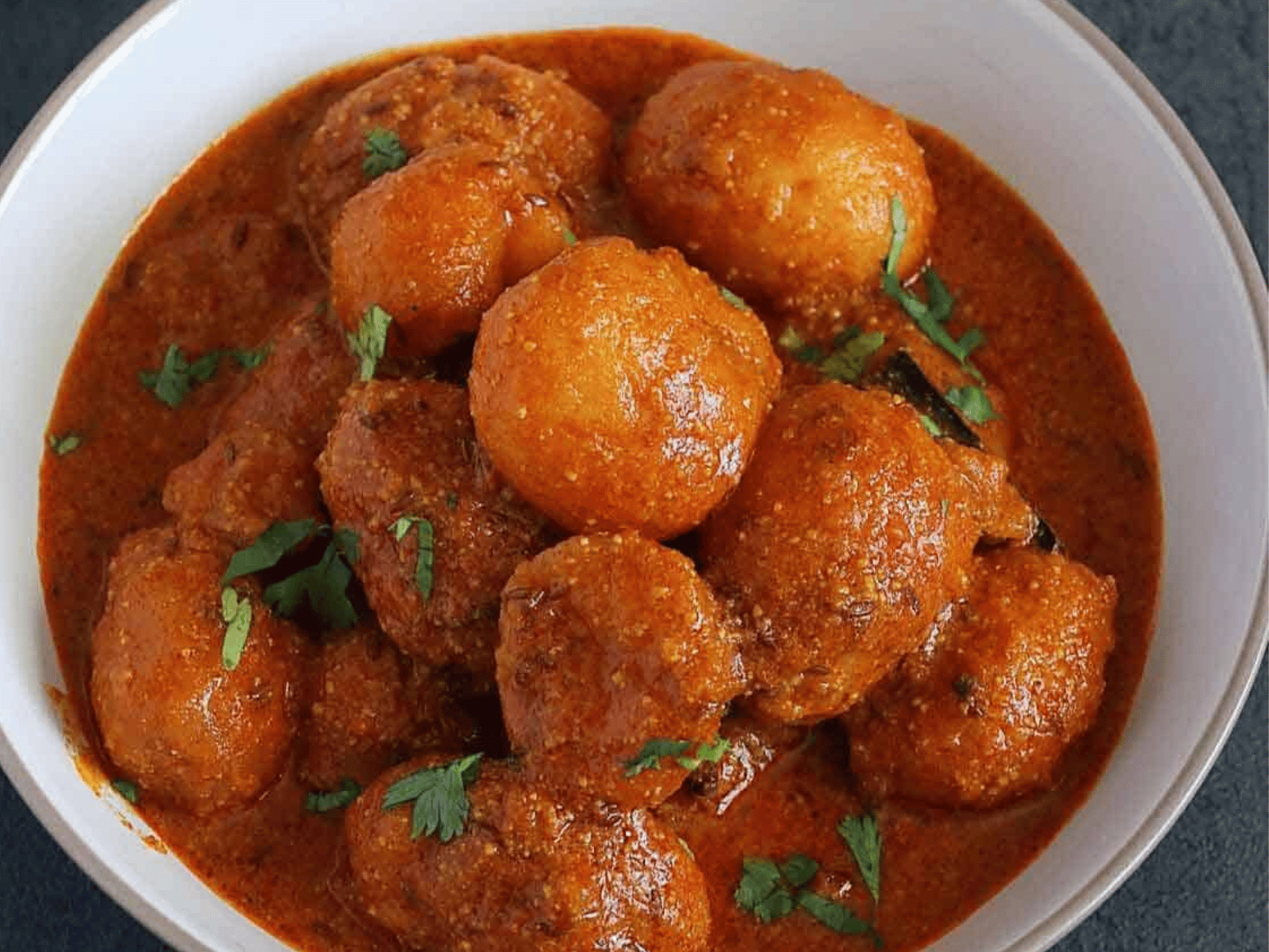 Dum Aloo Kasmiri.