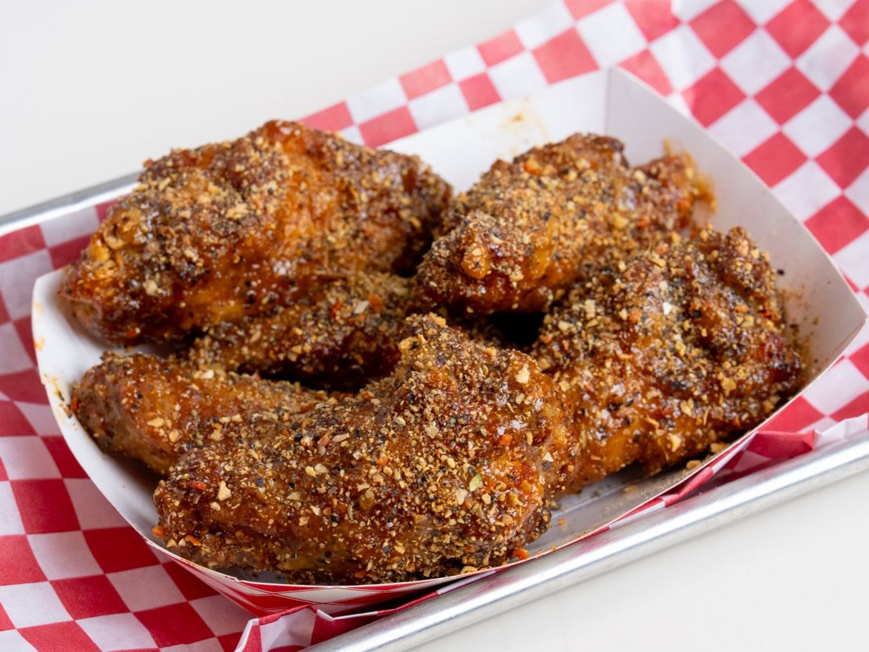 10 Wings.