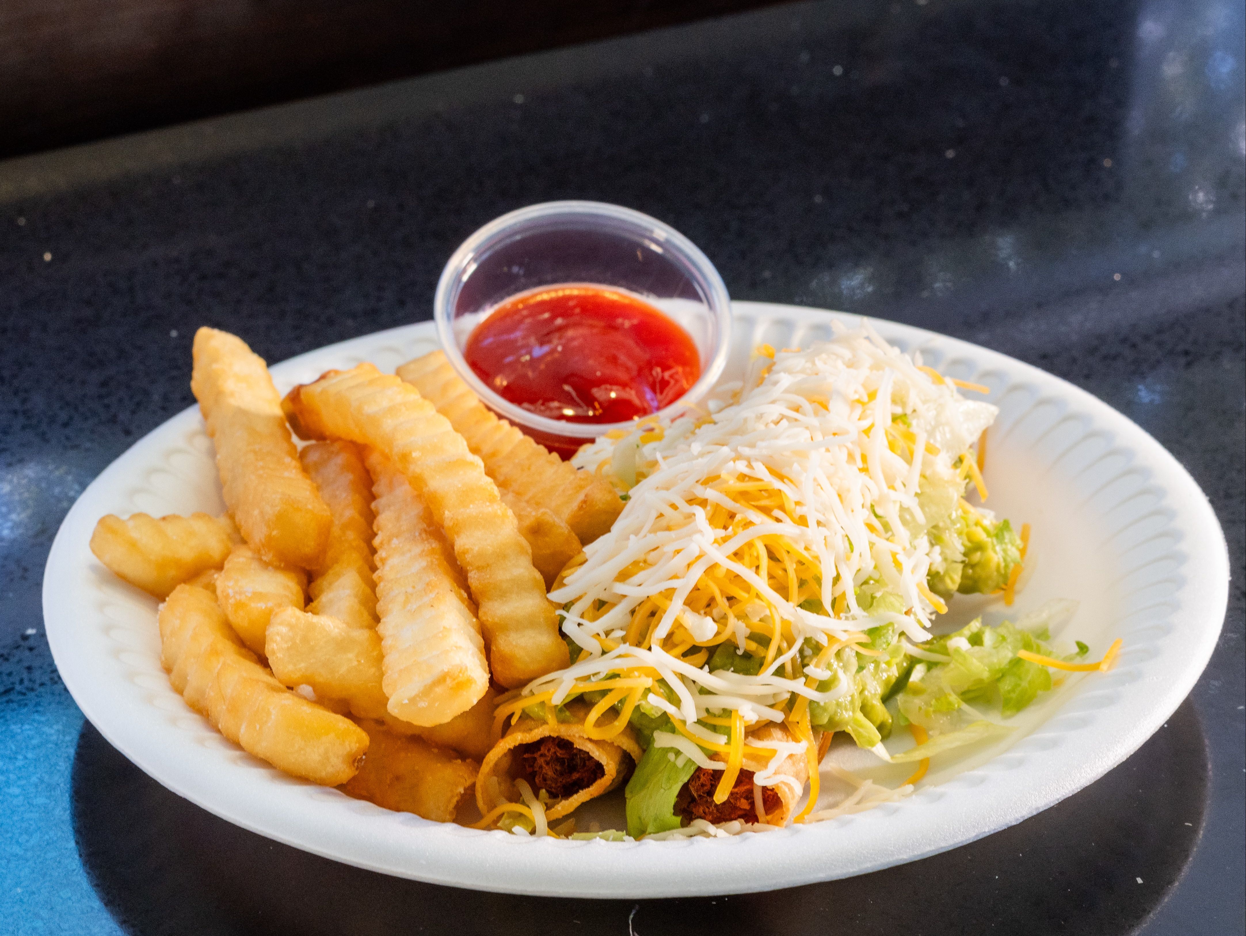 2 Taquitos (Kids).