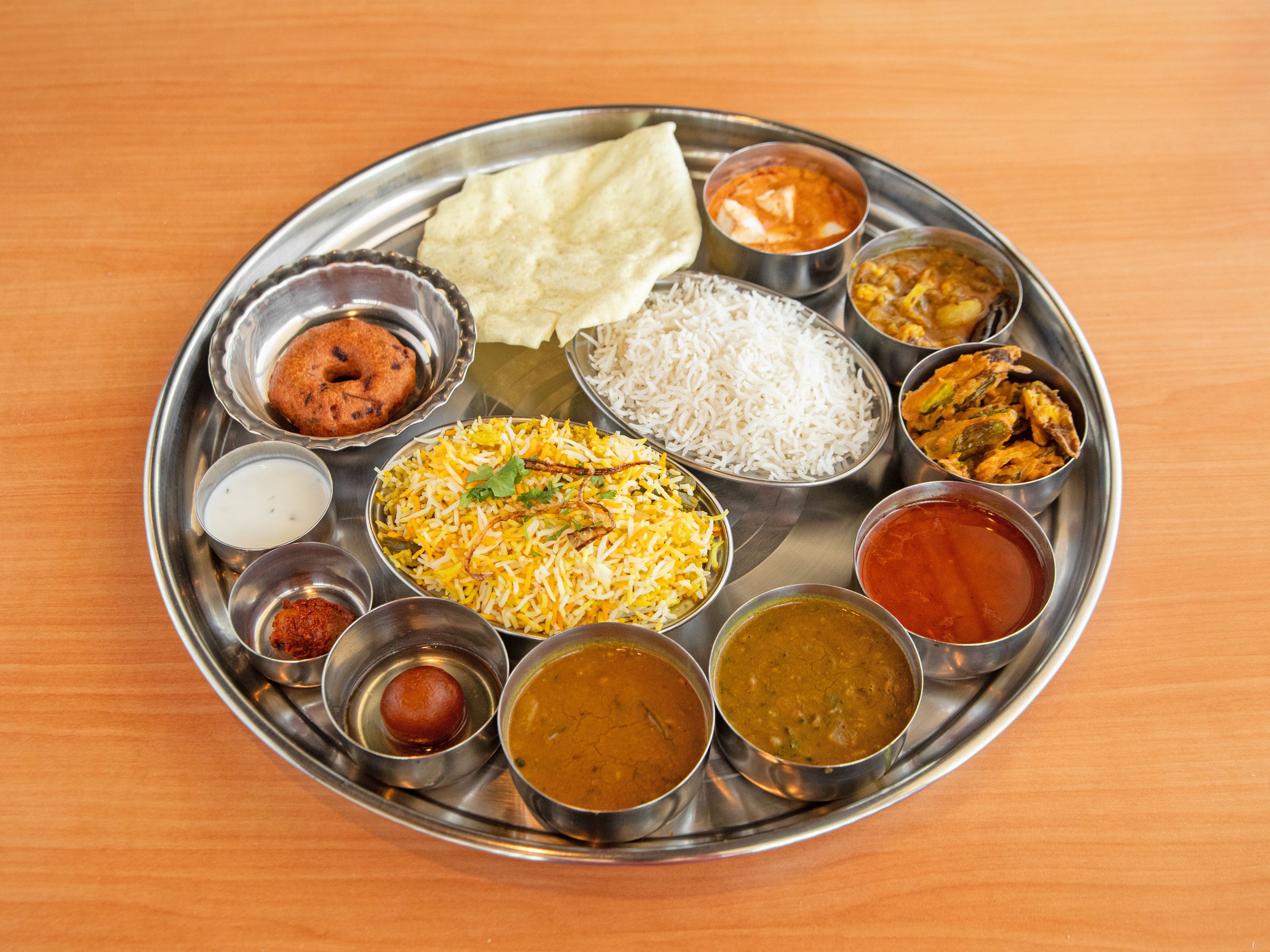 Veg Thali (14items)- 11am-7pm