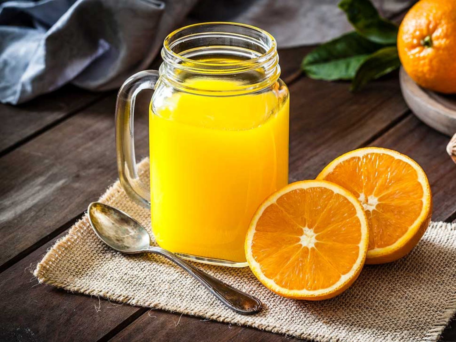 LARGE FRESH ORANGE JUICE 24oz.