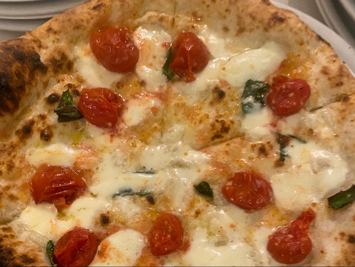 Mt.Vesuvius Pizza.