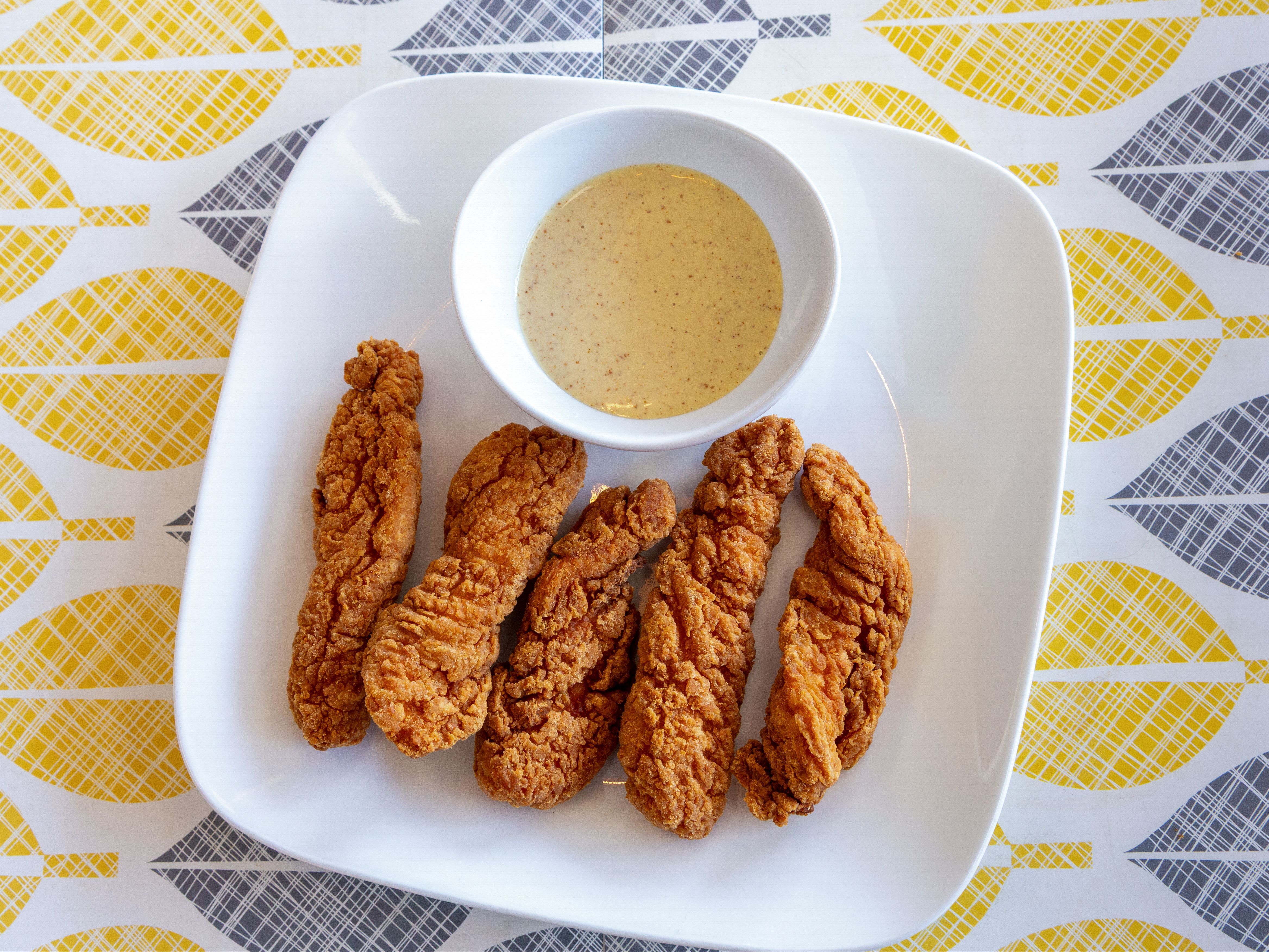 Chix Fingers 5 Pieces.