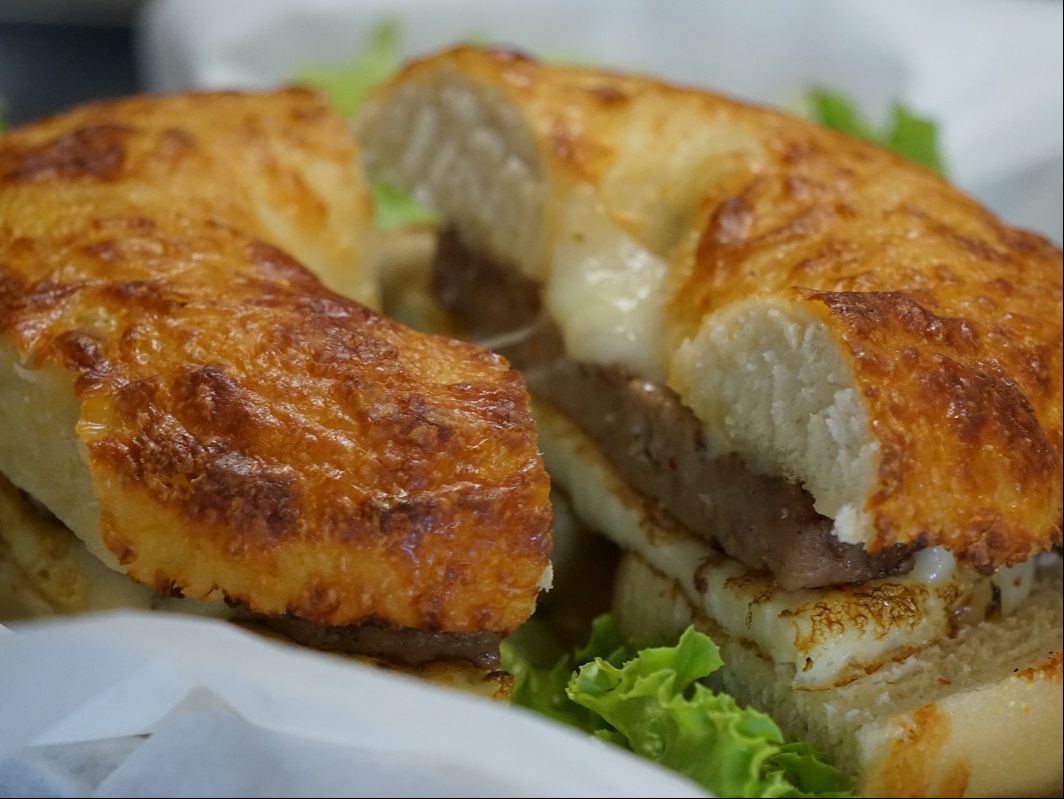 MEATY EGG WHITE.
