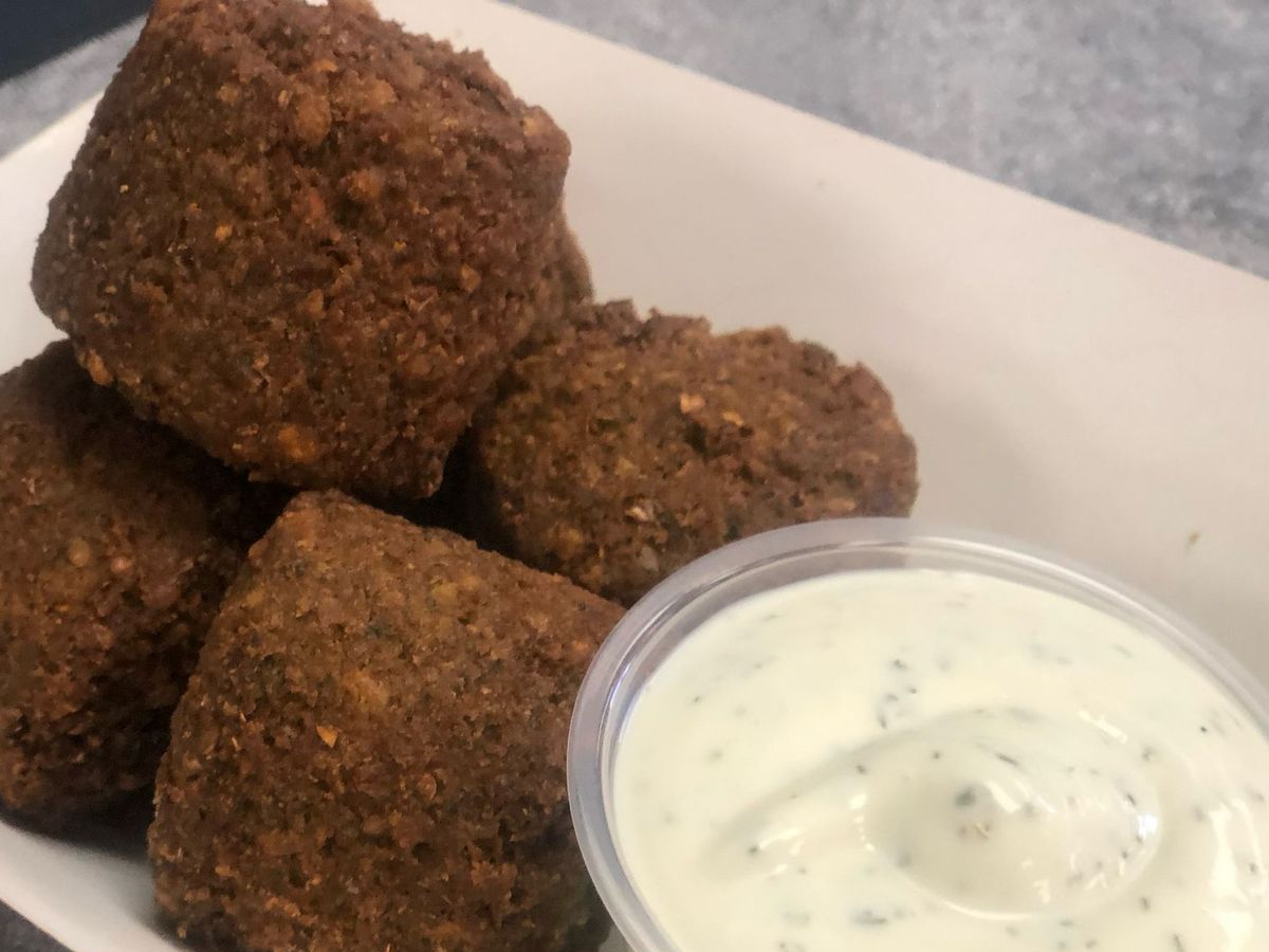 Falafel (6pcs).