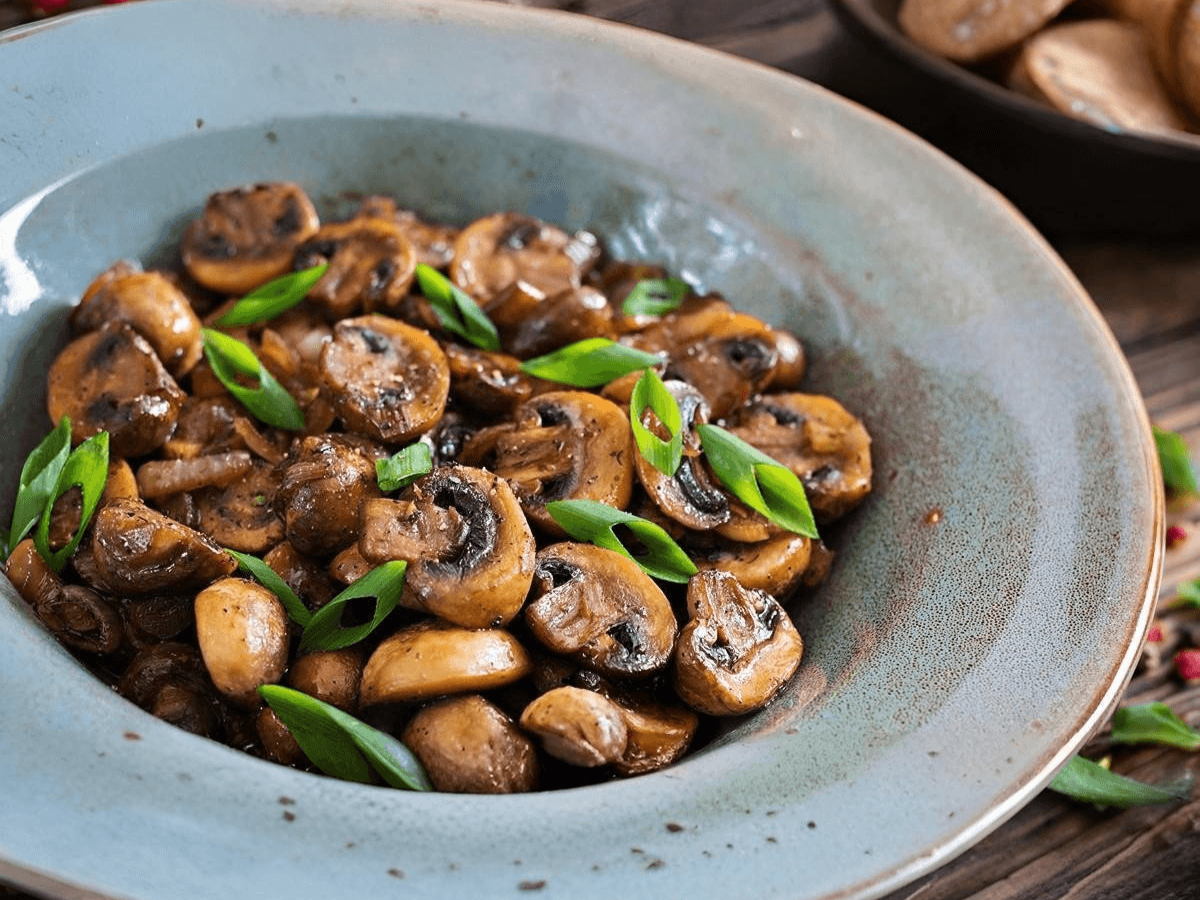 Funghi Trifolati Tray.