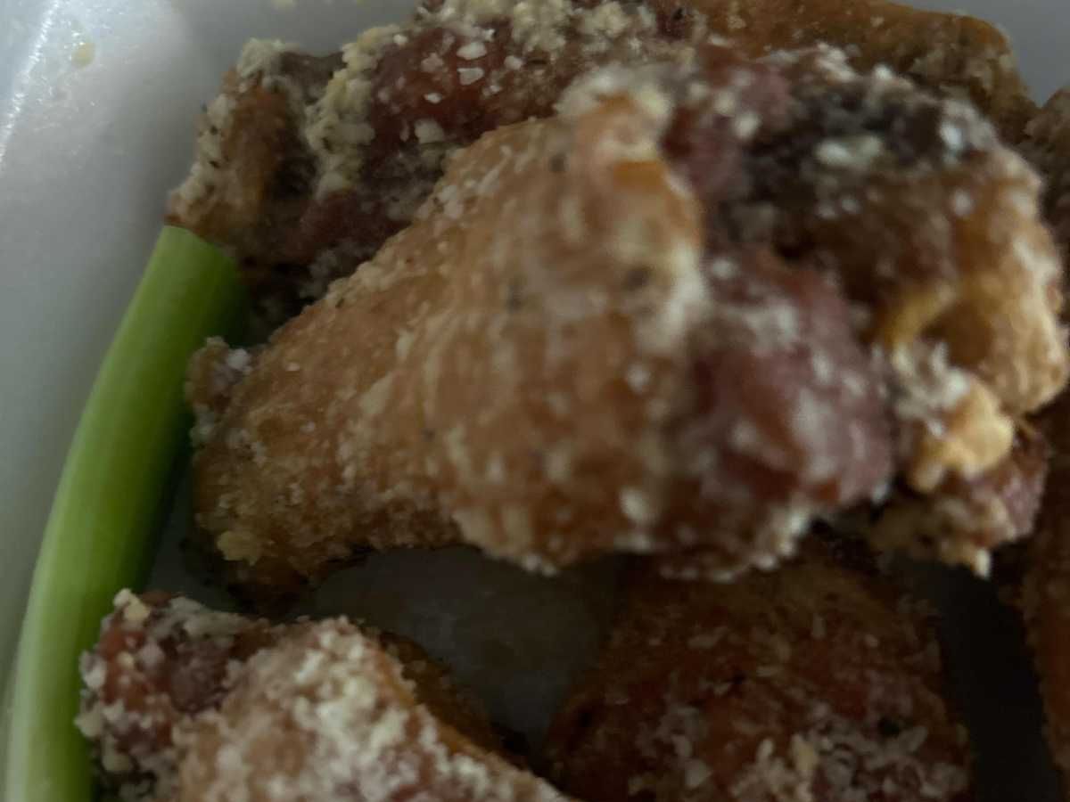 Combo Grilled and Wings 5pcs.