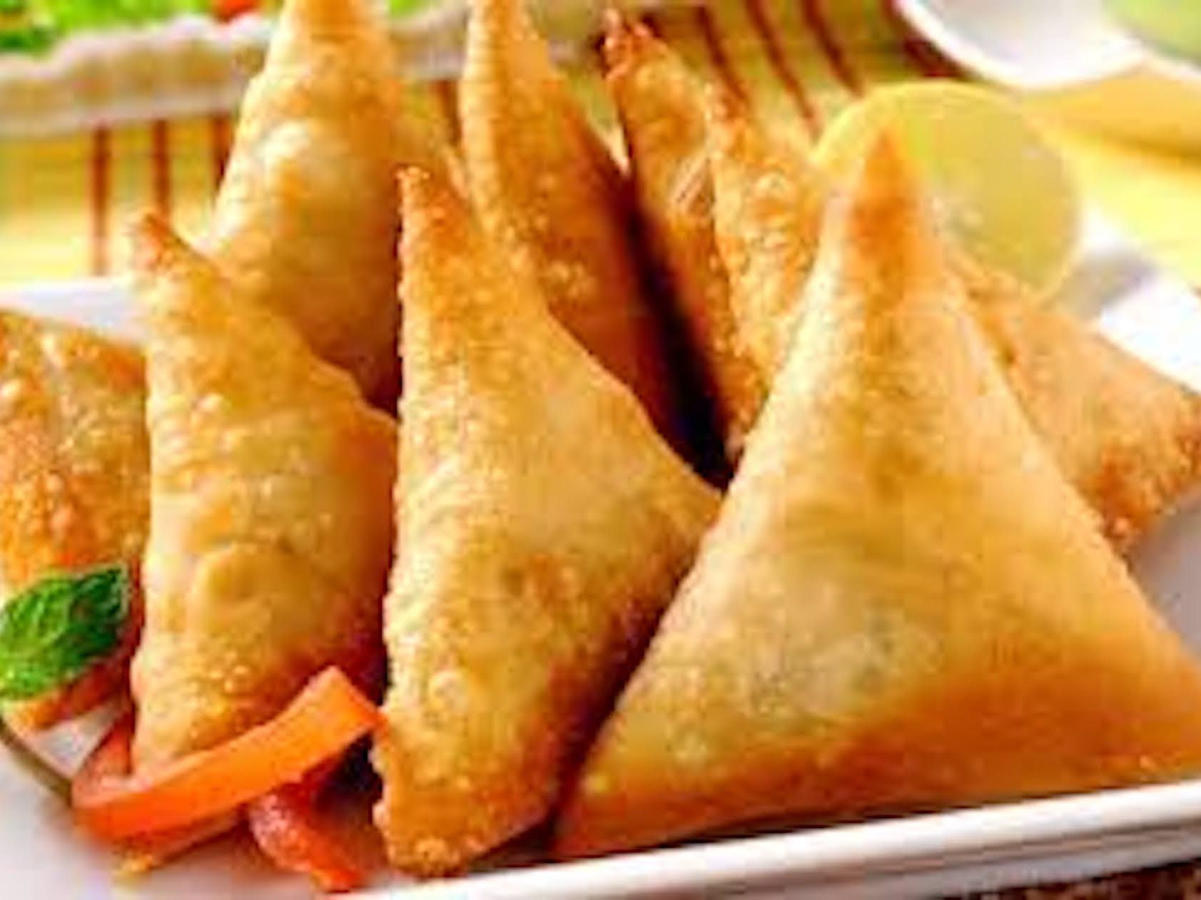 ONION SAMOSA.